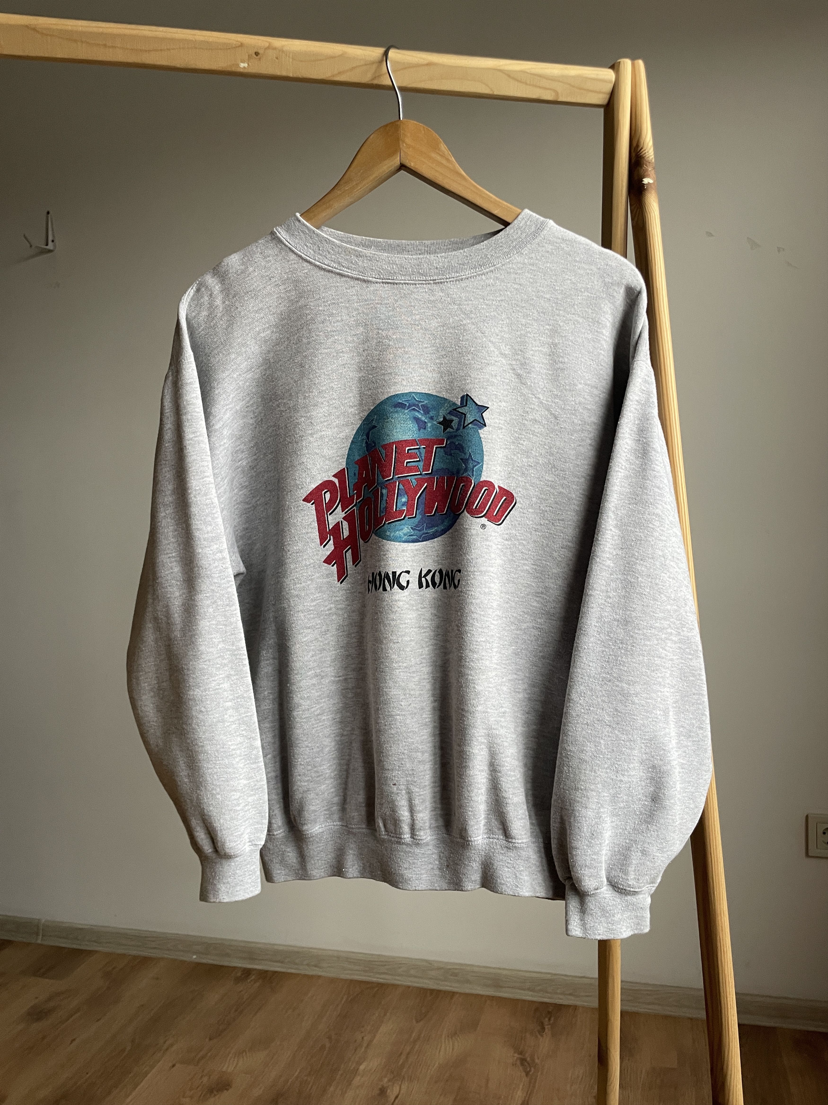 Planet Hollywood Planet Hollywood Hong Kong Vintage 1991 Sweatshirt Size M Size US M / EU 48-50 / 2 - 1 Thumbnail
