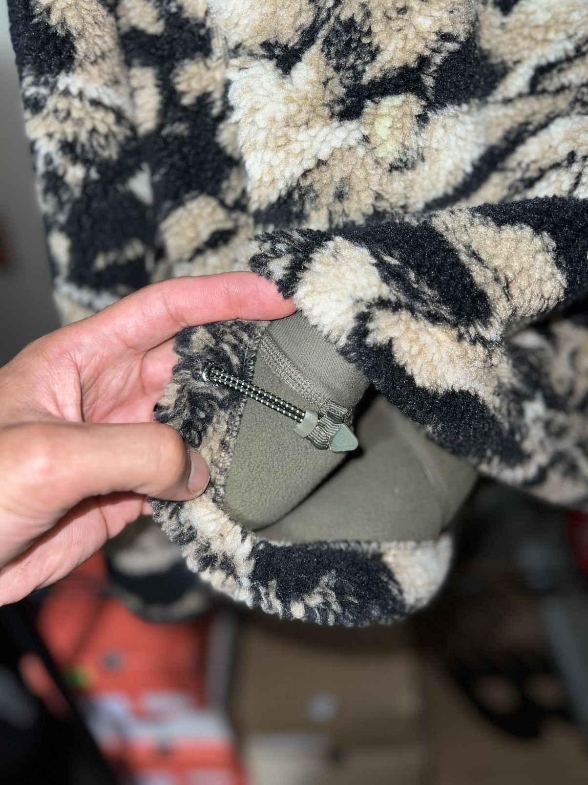Nike ACG Nike ACG “Canwell Glacier” therma-fit windproof Jacket Size US M / EU 48-50 / 2 - 10 Thumbnail