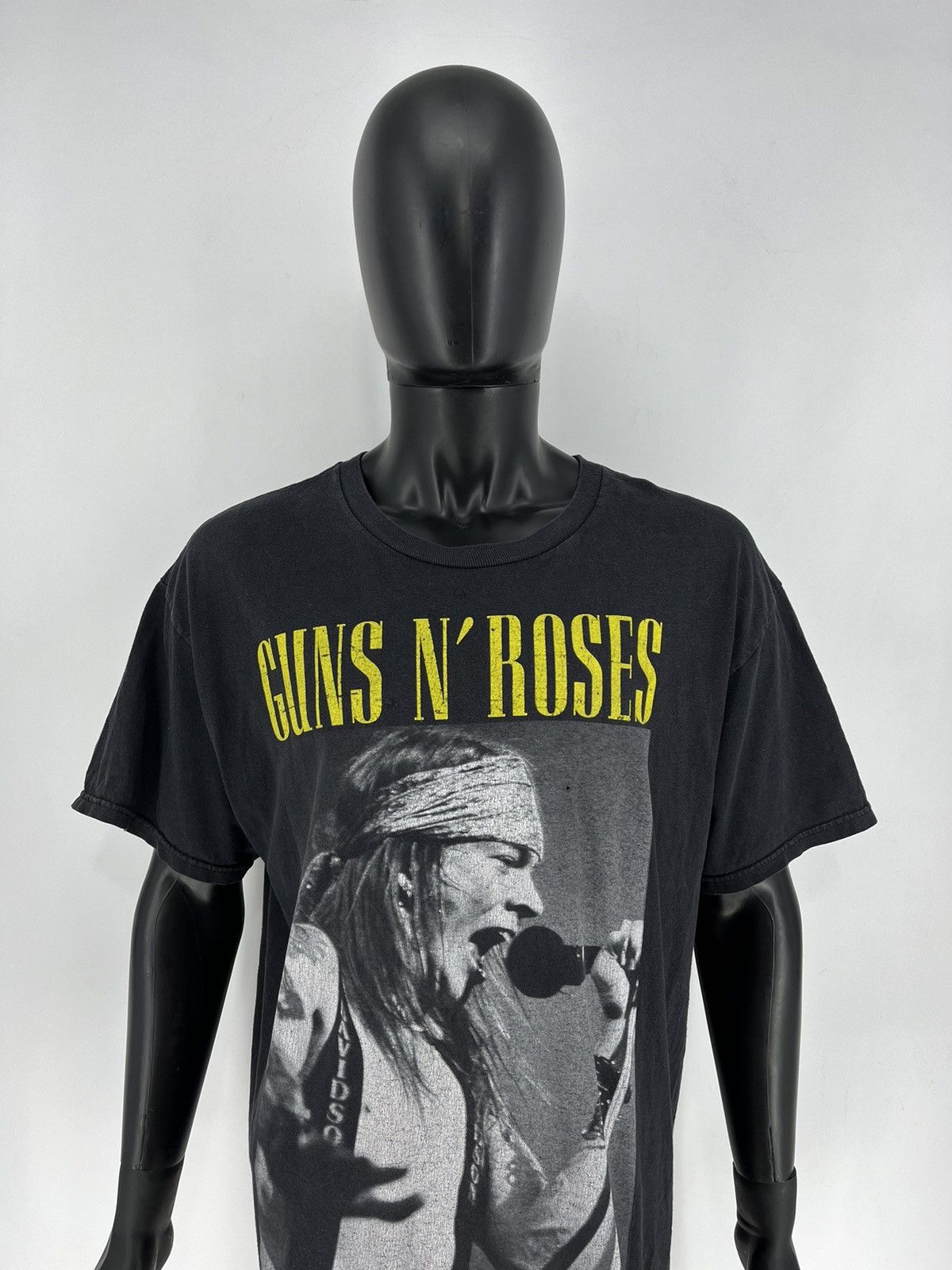 Band Tees × Vintage Vintage Guns N’ Roses t-shirt size S 90s streetwear y2kstyle Size US L / EU 52-54 / 3 - 1 Thumbnail