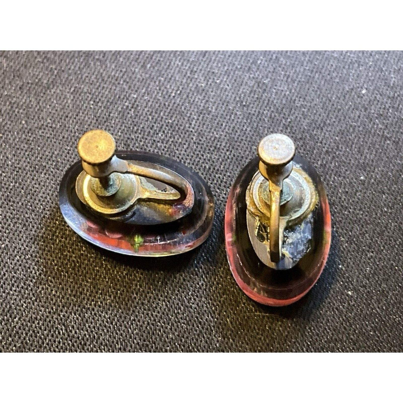 Other Vintage Reverse Carved Roses Under Resin 1930’s Screw Back Size ONE SIZE - 4 Thumbnail