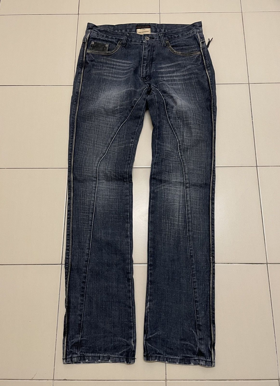 Morgan Homme Morgan Homme Straight Cut Jeans With Leather Detailing Size US 33 - 1 Thumbnail