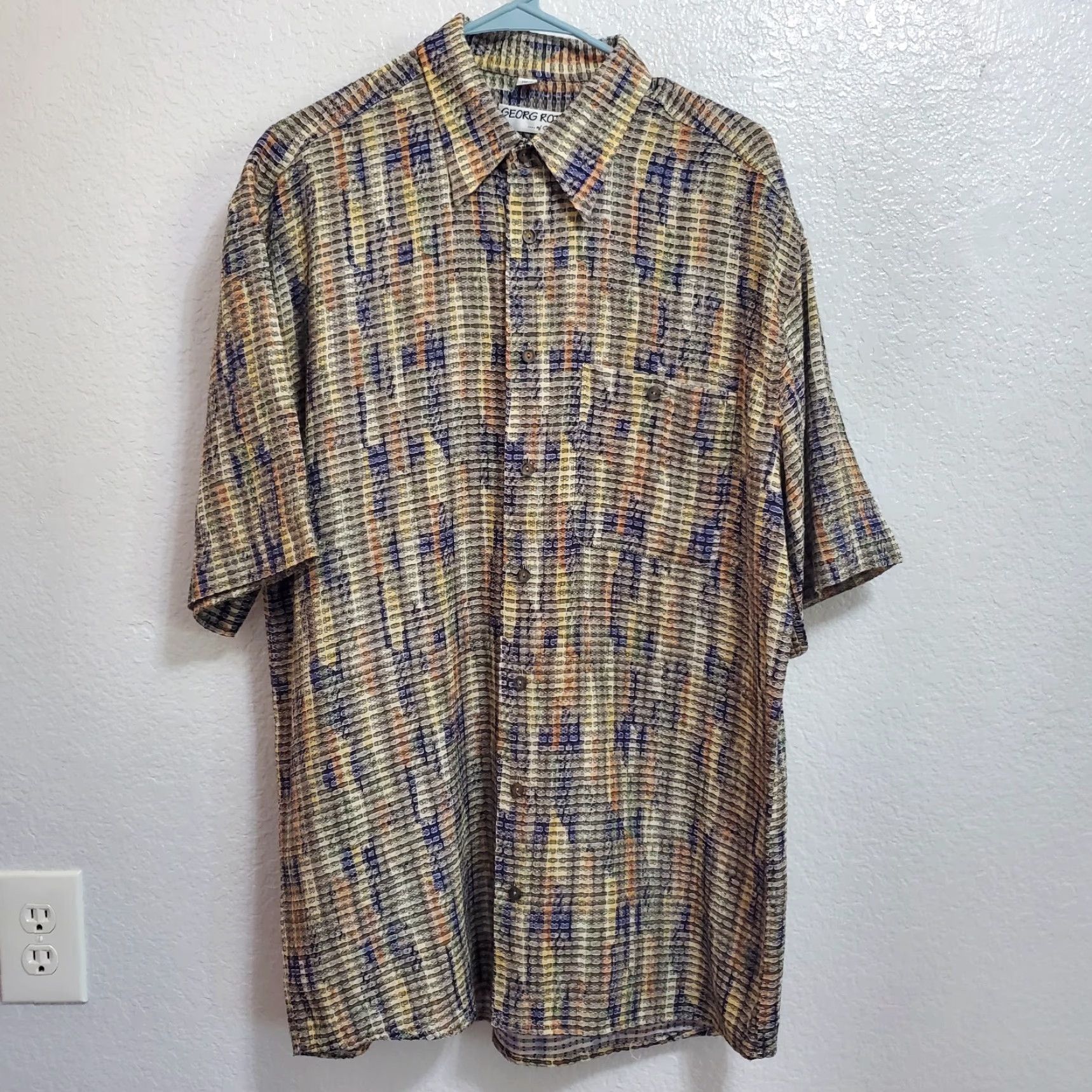 George Georg Roth Germany Shirt Men 42/L Multicolor Abstract Short Sleeve Button Down Shirt Button-Up Pockets Textured Collared 42/L Men Size US L / EU 52-54 / 3 - 2 Thumbnail