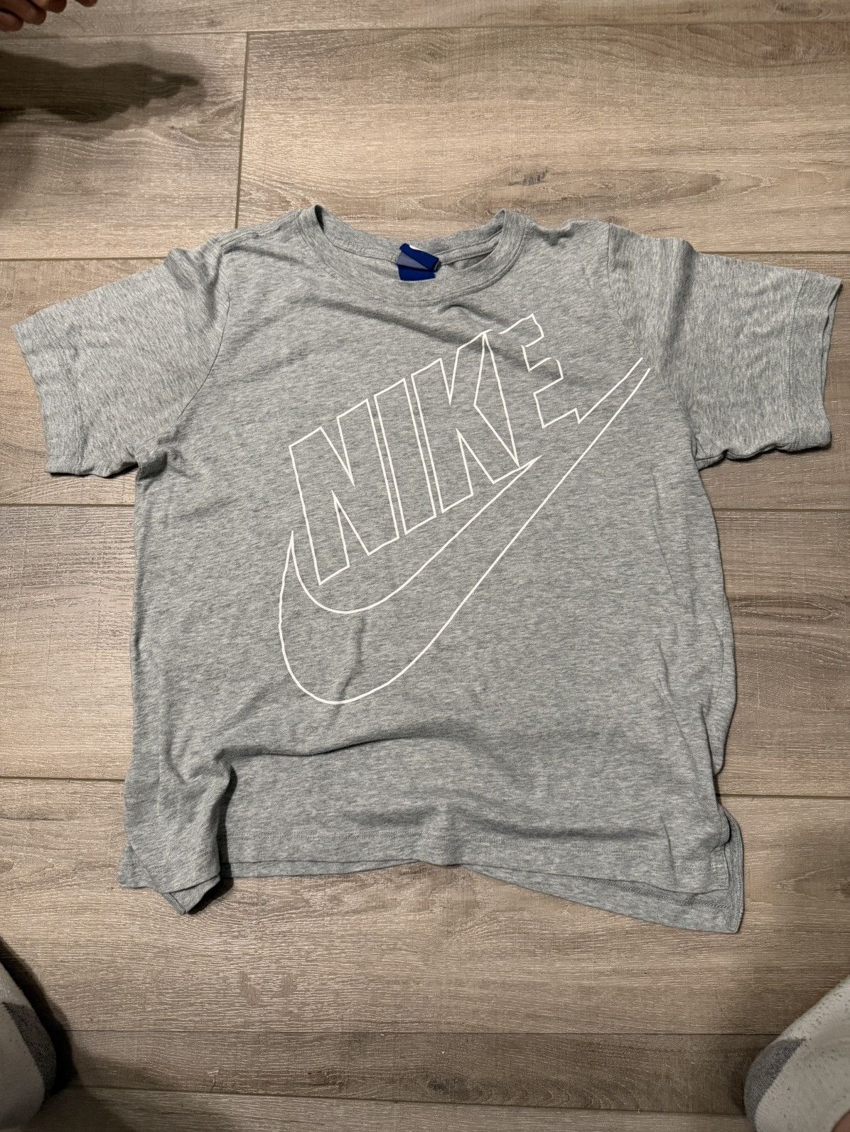 Nike Vintage Nike Shirt Size S / US 4 / IT 40 - 1 Thumbnail