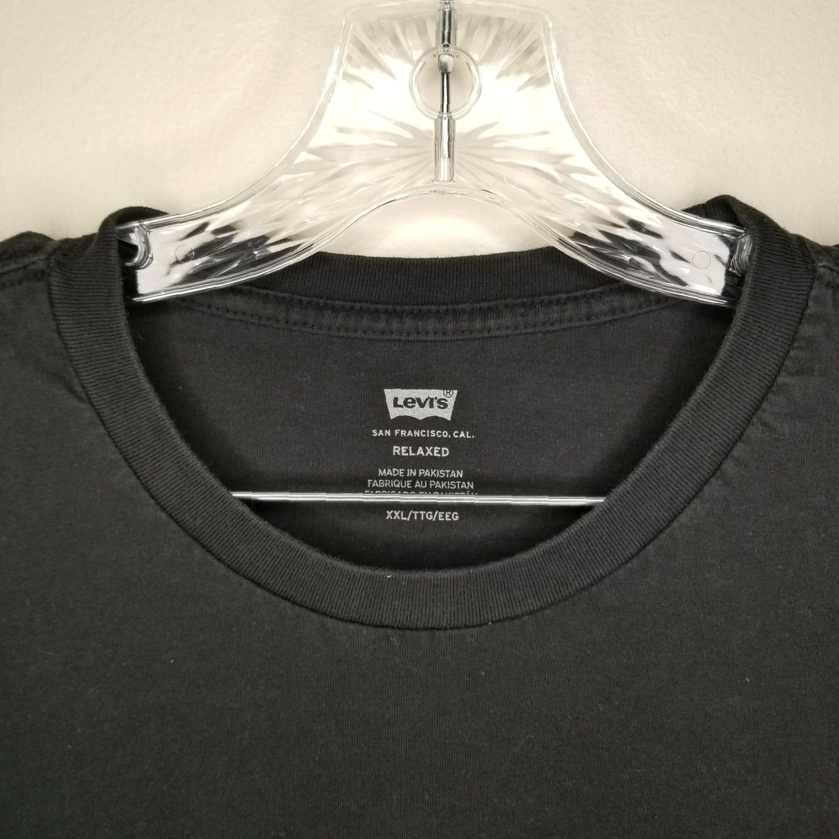 Levi's Levi's Mens Black Short Sleeve T-Shirt 2XL Size US XXL / EU 58 / 5 - 3 Thumbnail