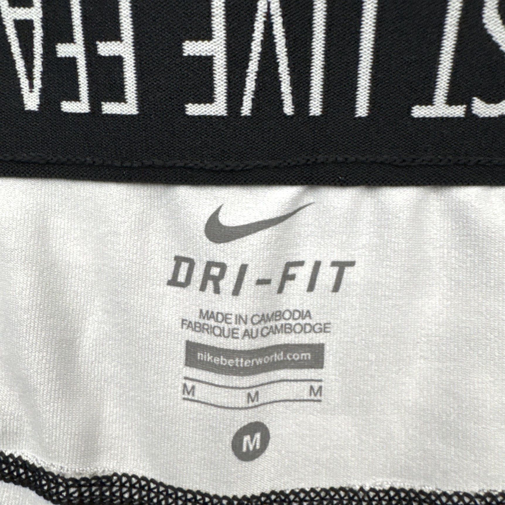 Nike Nike Dri-Fit Tights Womens 3/4 Running Crop Printed Black Medium Athletic Yoga Gym & Training Gear Size ONE SIZE - 7 Thumbnail