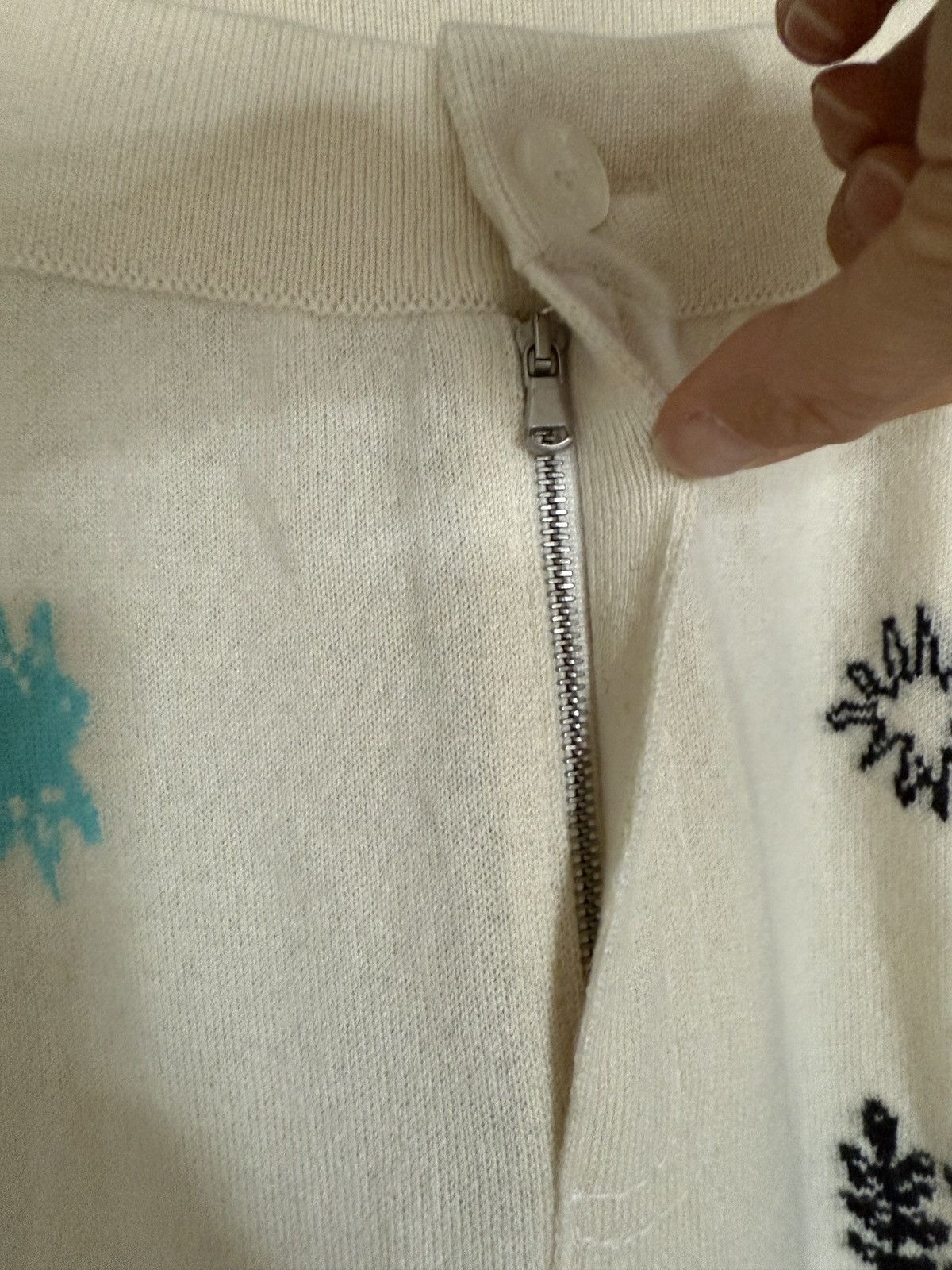 Barrie Nwt Barrie Womens Cashmere Embroidered Crystal Pants Cream Size 27" / US 4 / IT 40 - 4 Thumbnail