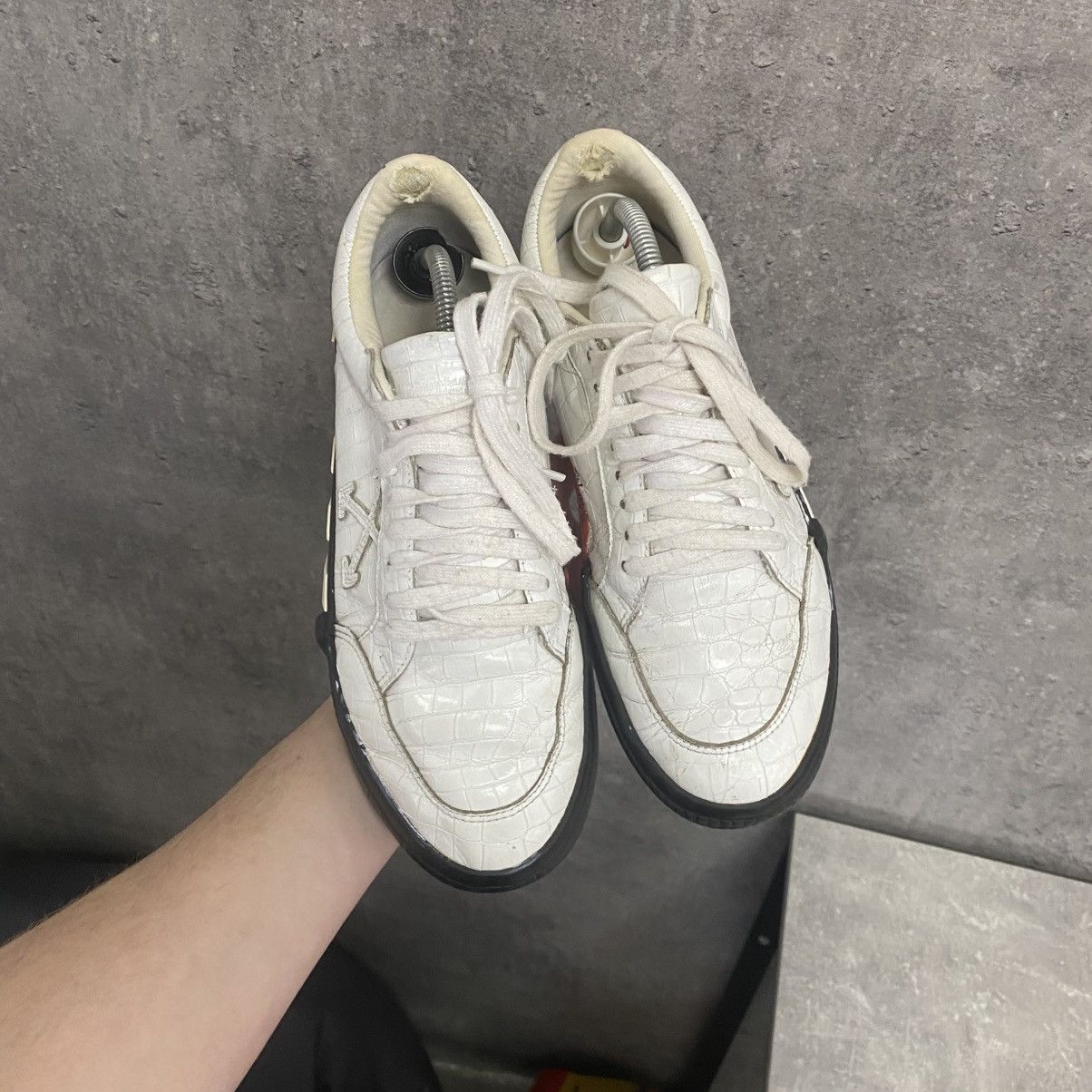 Off-White Off White Vulcanized Low Top White Sneakers Size US 8 / EU 41 - 6 Thumbnail