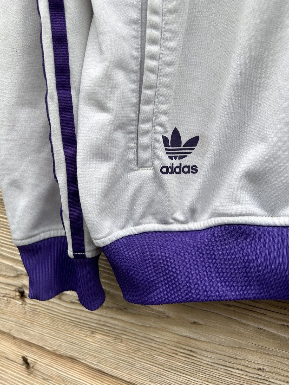 Adidas Vintage Adidas Originals LA Lakers 2010 NBA Tracksuit Jacket Size US XL / EU 56 / 4 - 5 Thumbnail