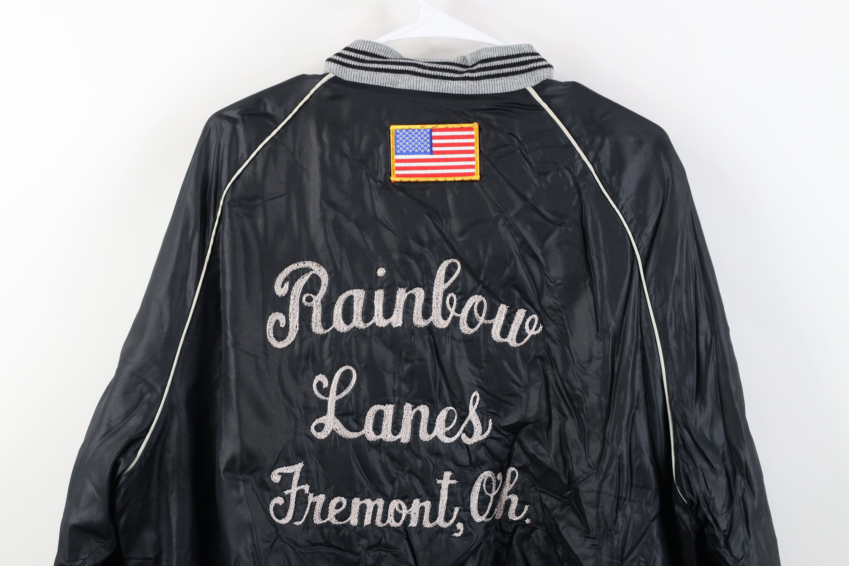 Vintage Vintage 70s 80s Rainbow Lanes Bowling Bomber Jacket US Size US L / EU 52-54 / 3 - 15 Thumbnail