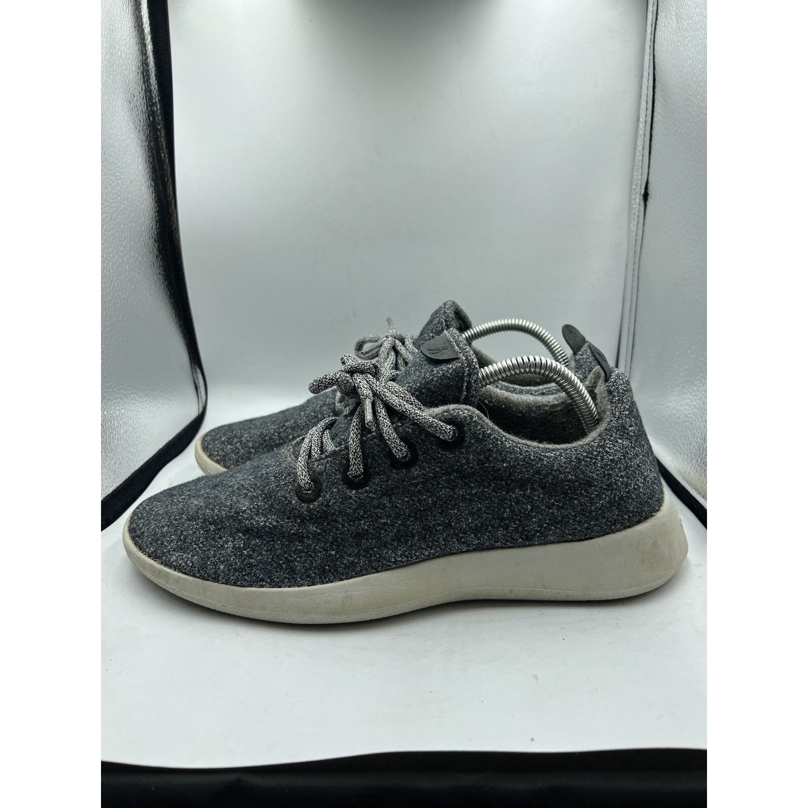 Allbirds Allbirds Wool Runners WR Gray Running Shoes Mens 10  display picture 1