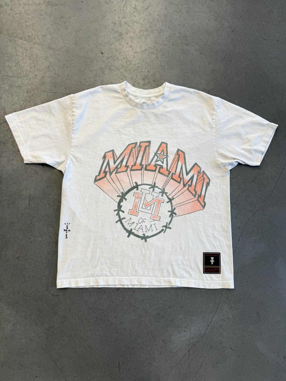 Mitchell & Ness × Travis Scott Travis Scott X Mitchell & Ness Miami Hand Drawn Tee Size US XL / EU 56 / 4 - 1 Thumbnail