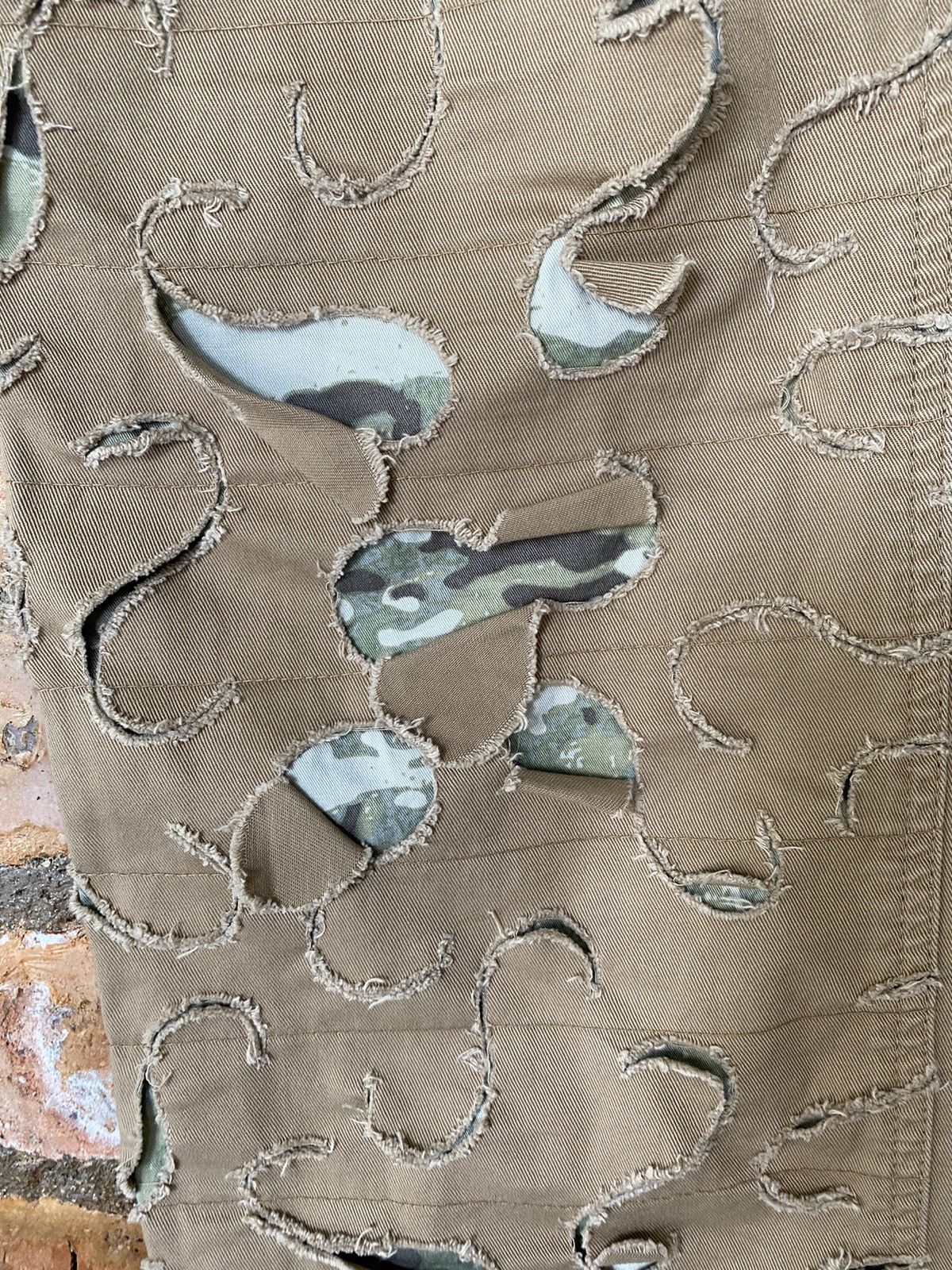 Griffin × Japanese Brand Iconic Griffin Blade Cut Camo Pants Supreme Size US 32 / EU 48 - 9 Thumbnail