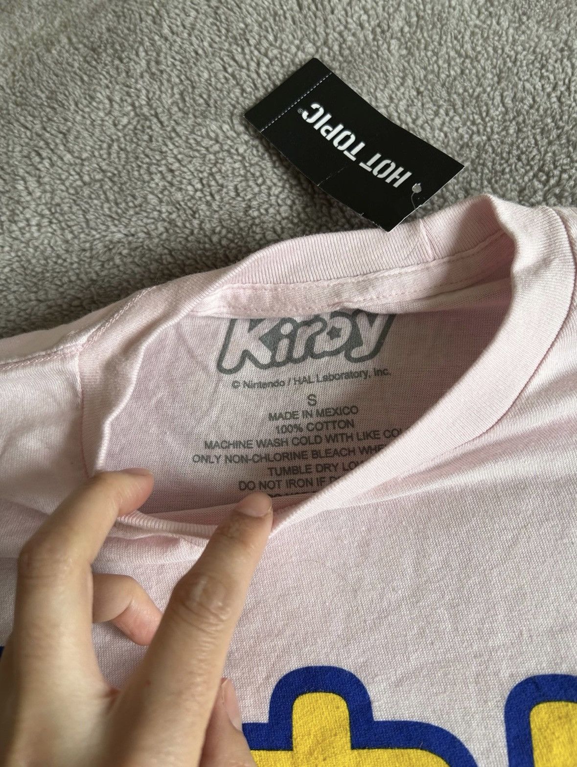 Hot Topic × Nintendo Kirby tee shirt Size US S / EU 44-46 / 1 - 3 Thumbnail