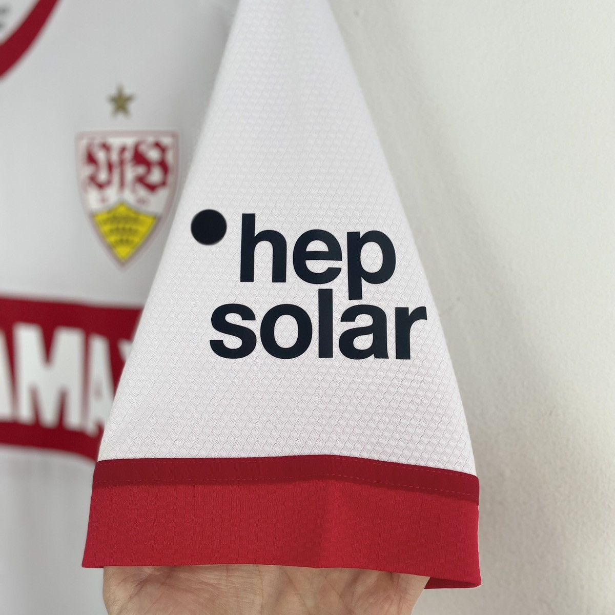Other VfB Stuttgart Home Men’s Jersey Shirt 2024/2025 size XL Size US XL / EU 56 / 4 - 5 Thumbnail