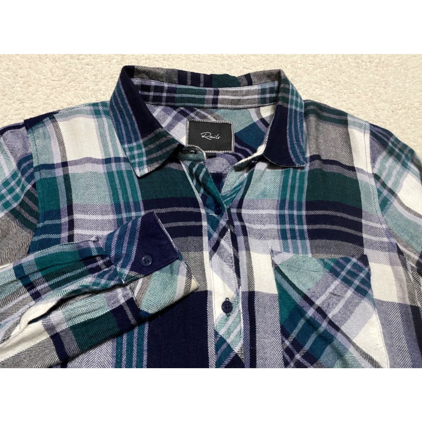Rails **Rails Women's Small Multicolor Plaid Check Long Sleeve Shirt** User: **Rails Women's Small Multicolor Plaid Long Sleeve Shirt** Size S / US 4 / IT 40 - 2 Thumbnail