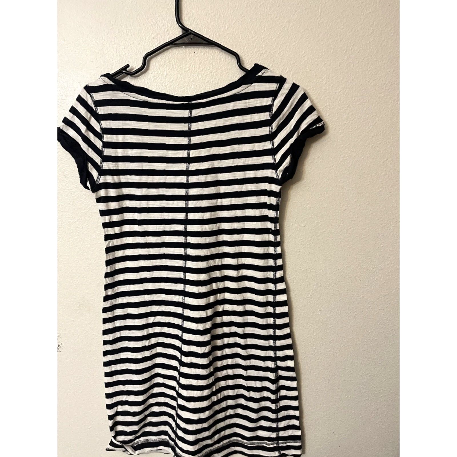 Banana Republic VINTAGE Banana Republic Mini Dress Womens Small Short Sleeve Black Striped Casual Party/Cocktail Size S / US 4 / IT 40 - 2 Thumbnail