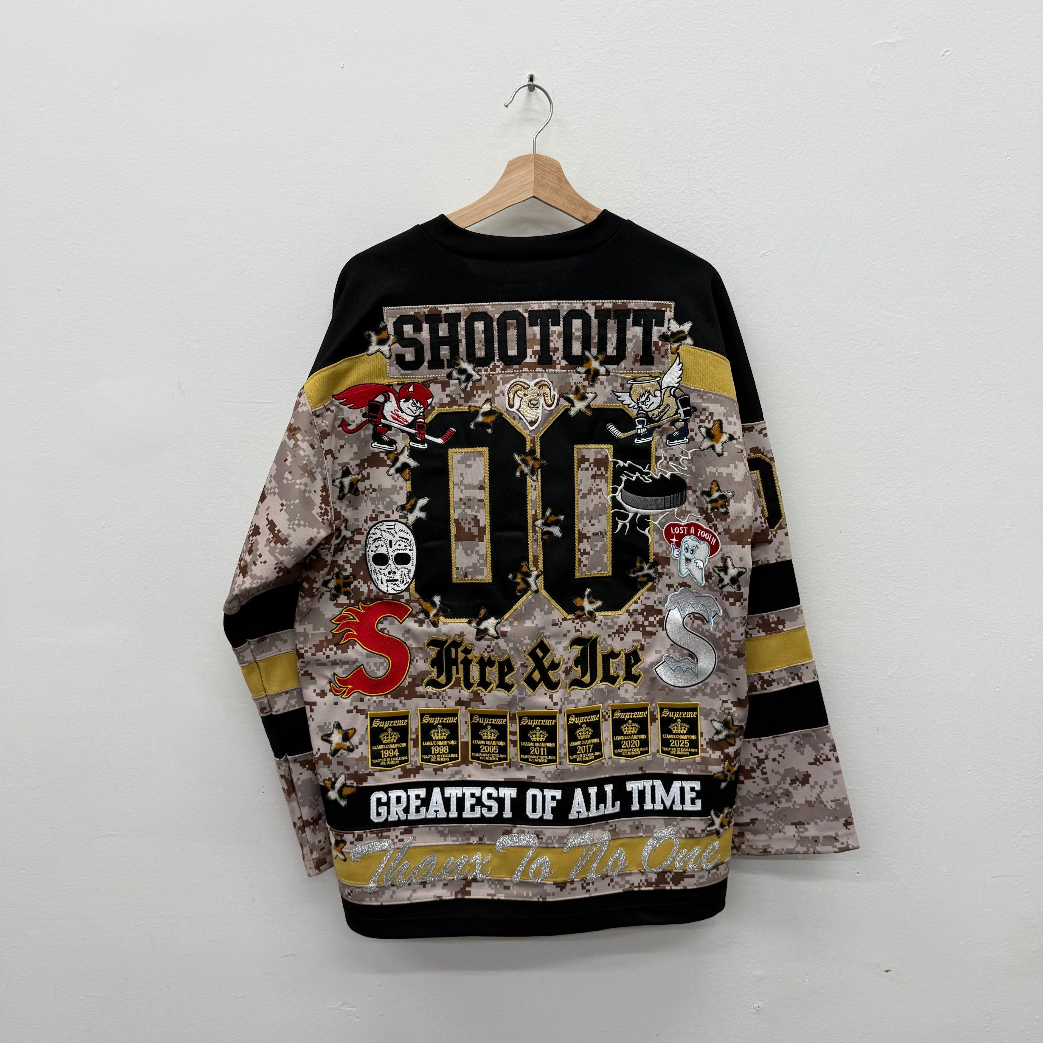 Supreme Supreme Fire and Ice Shootout Hockey Jersey - Size L Size US L / EU 52-54 / 3 - 2 Thumbnail