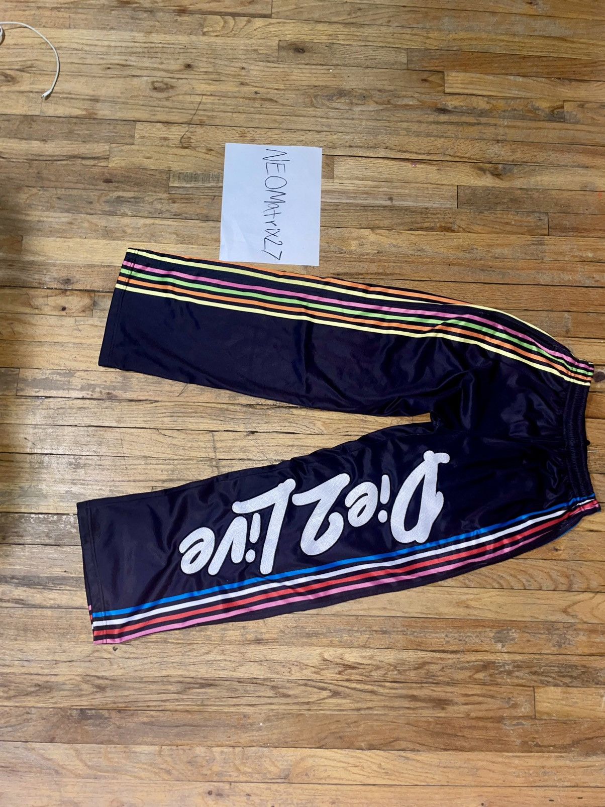 Other Die 2 live Size US 31 - 1 Preview