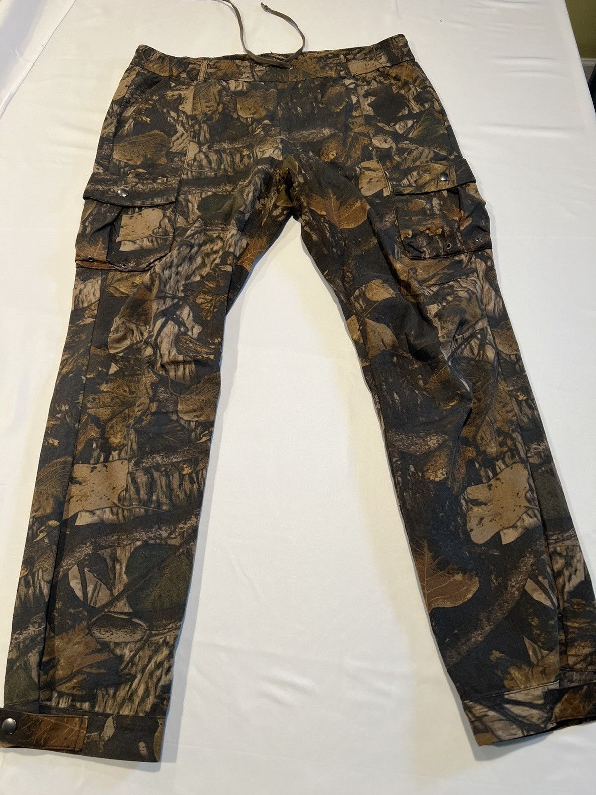 John Elliott John Elliott panorama cargo camo pants. 3/L. $498 Size US 34 / EU 50 - 8 Thumbnail