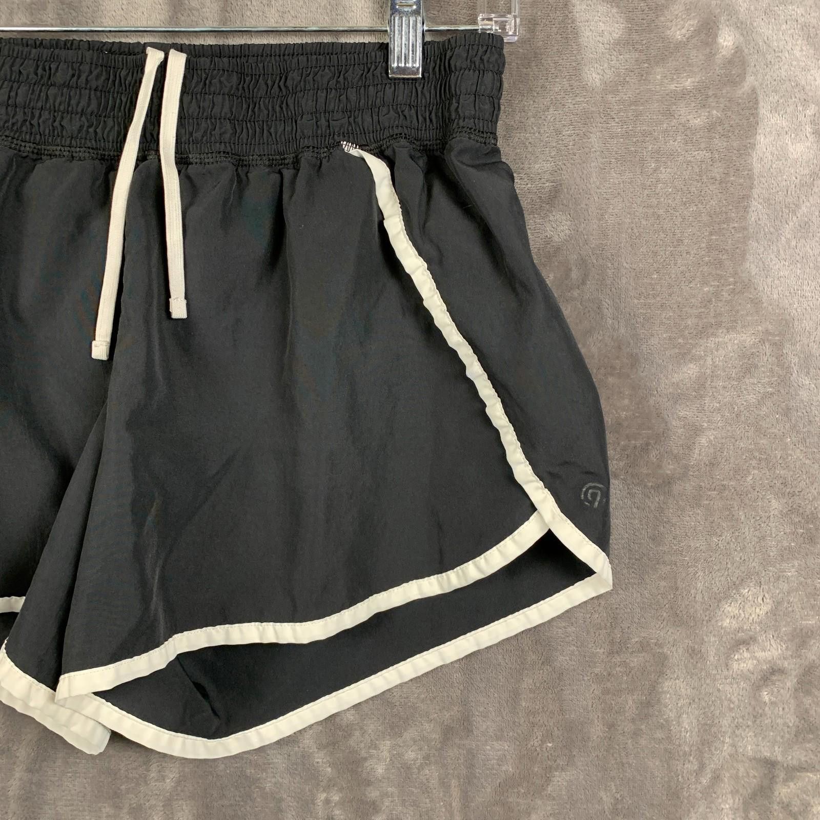 Champion Champion Shorts Womens MED Black & White Running Shorts (351 Size 32" / US 10 / IT 46 - 4 Thumbnail