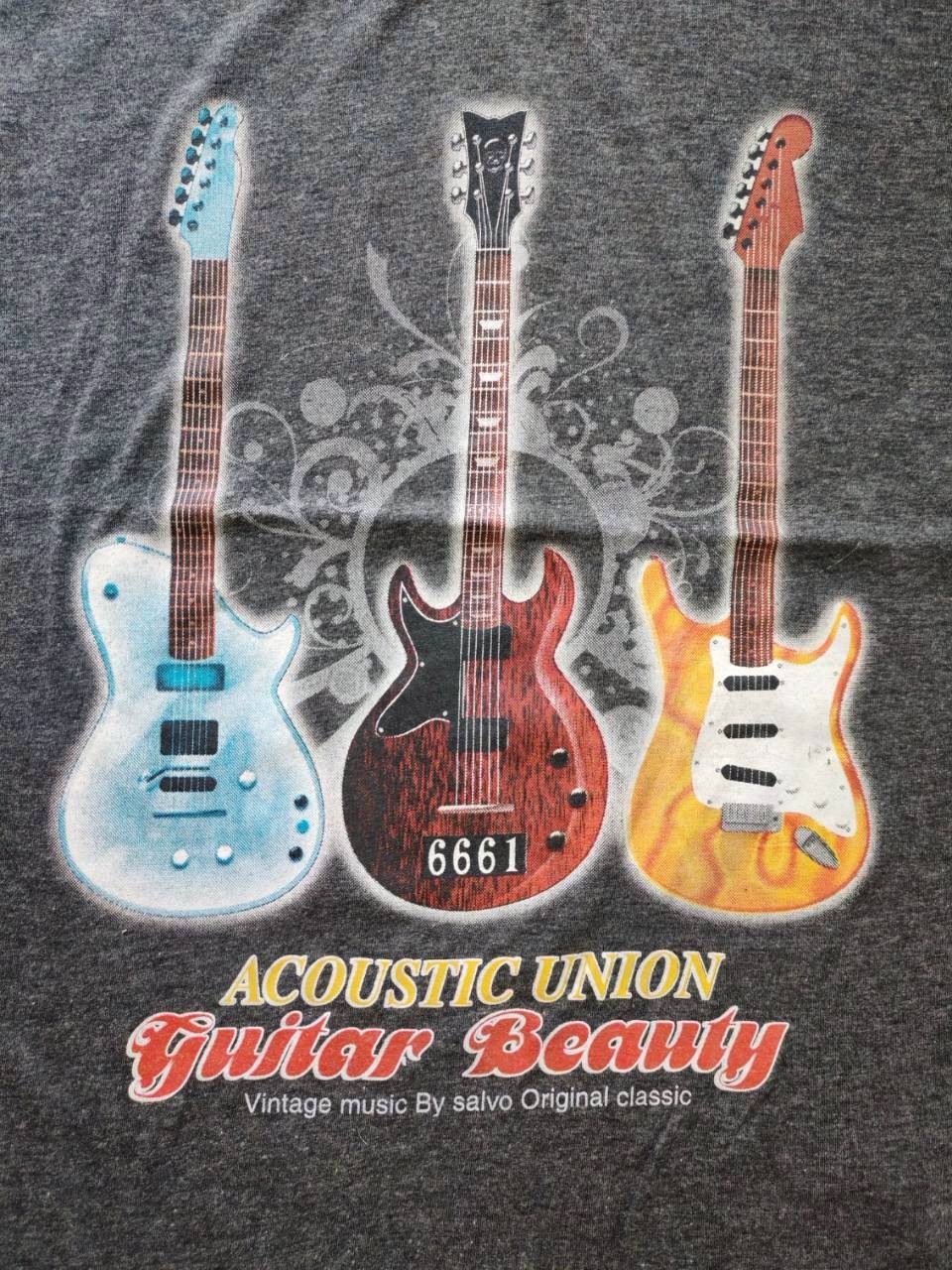 Gildan 00s acoustic union guitar beauty 2 sides 18/24 Size US S / EU 44-46 / 1 - 3 Thumbnail