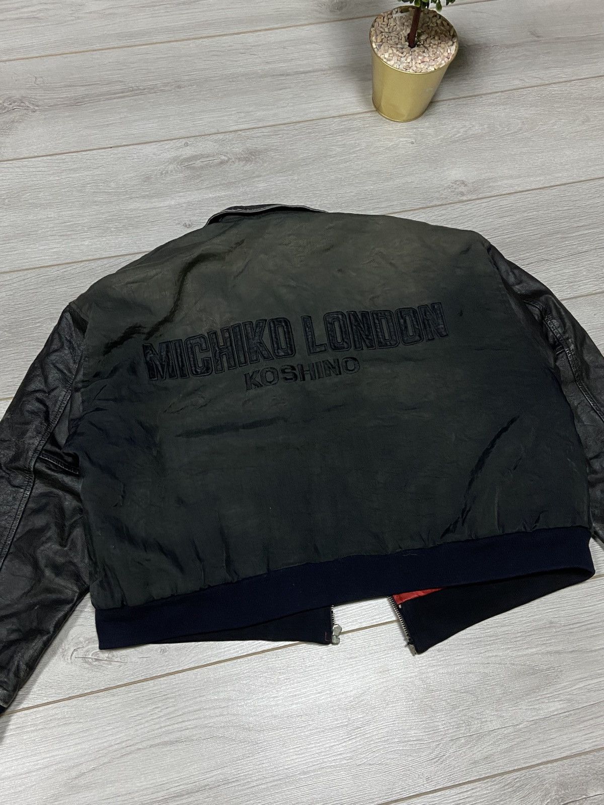 Michiko Koshino Michiko Koshino London leather bomber jacket spell out Size US L / EU 52-54 / 3 - 9 Thumbnail