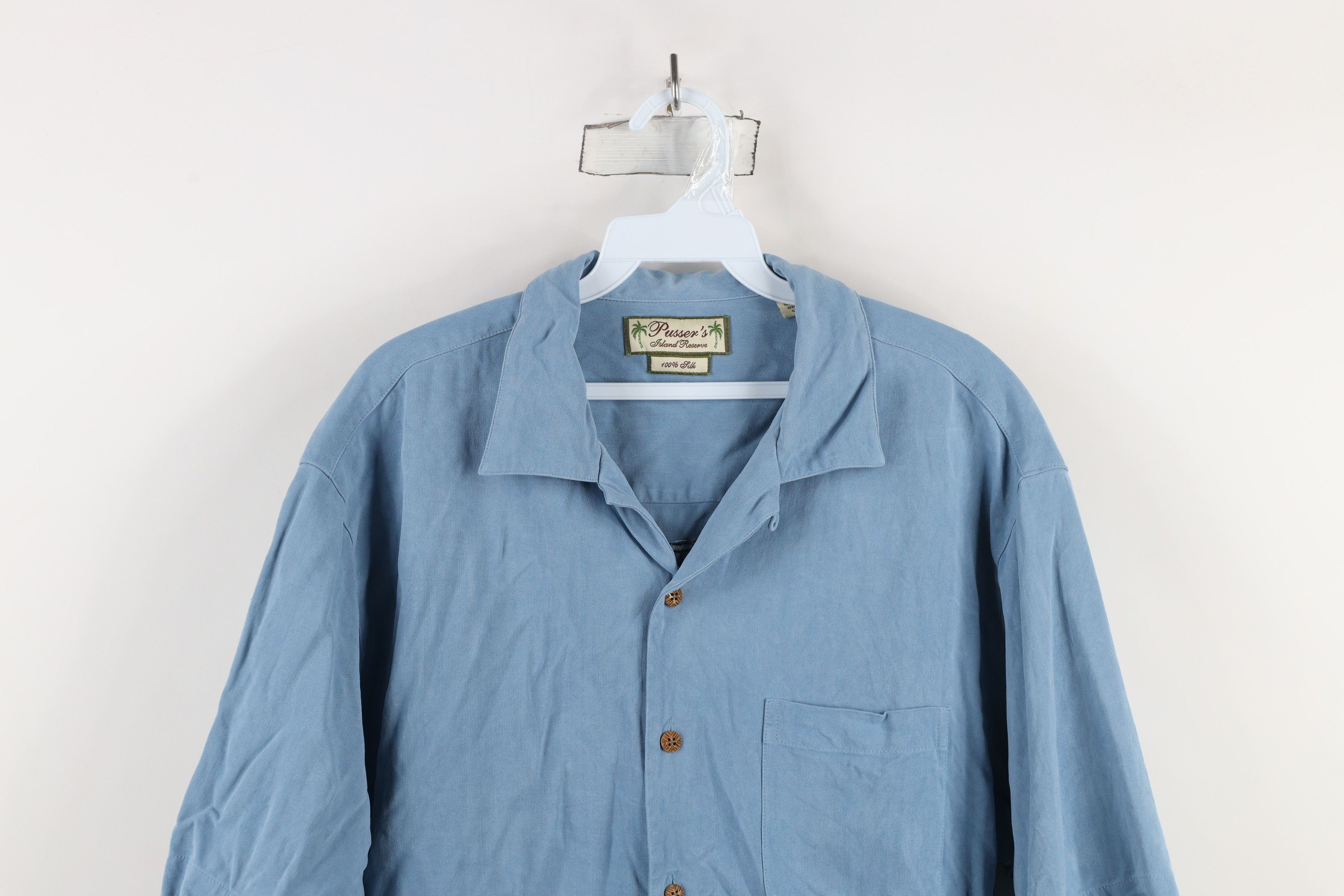 Vintage Vintage 90s Herringbone Big Game Charters Fish Button Shirt Size US M / EU 48-50 / 2 - 2 Thumbnail
