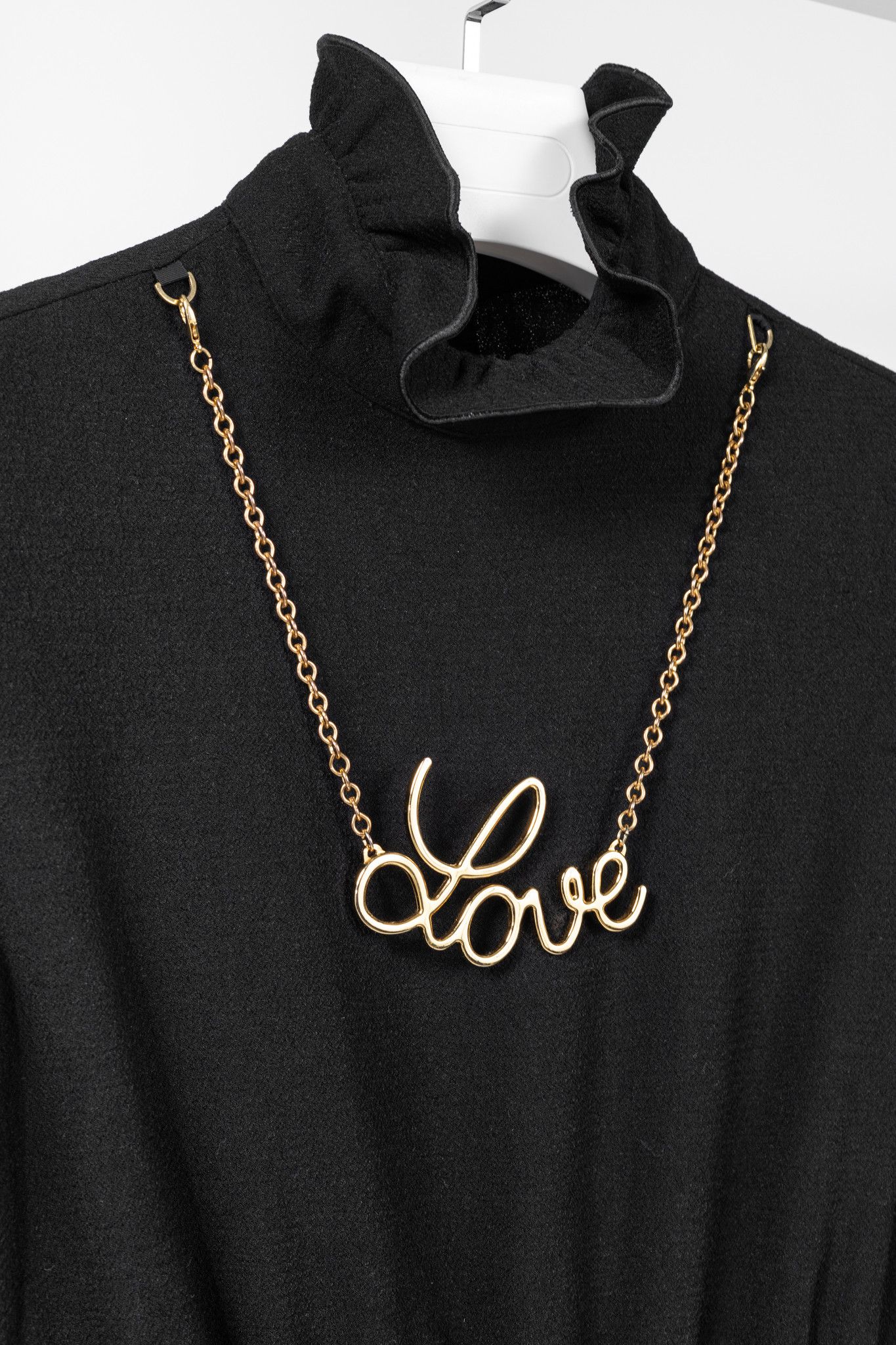 Love Moschino Love Moschino Black Crepe "Love"-Necklace Mini Dress Size S / US 4 / IT 40 - 4 Thumbnail