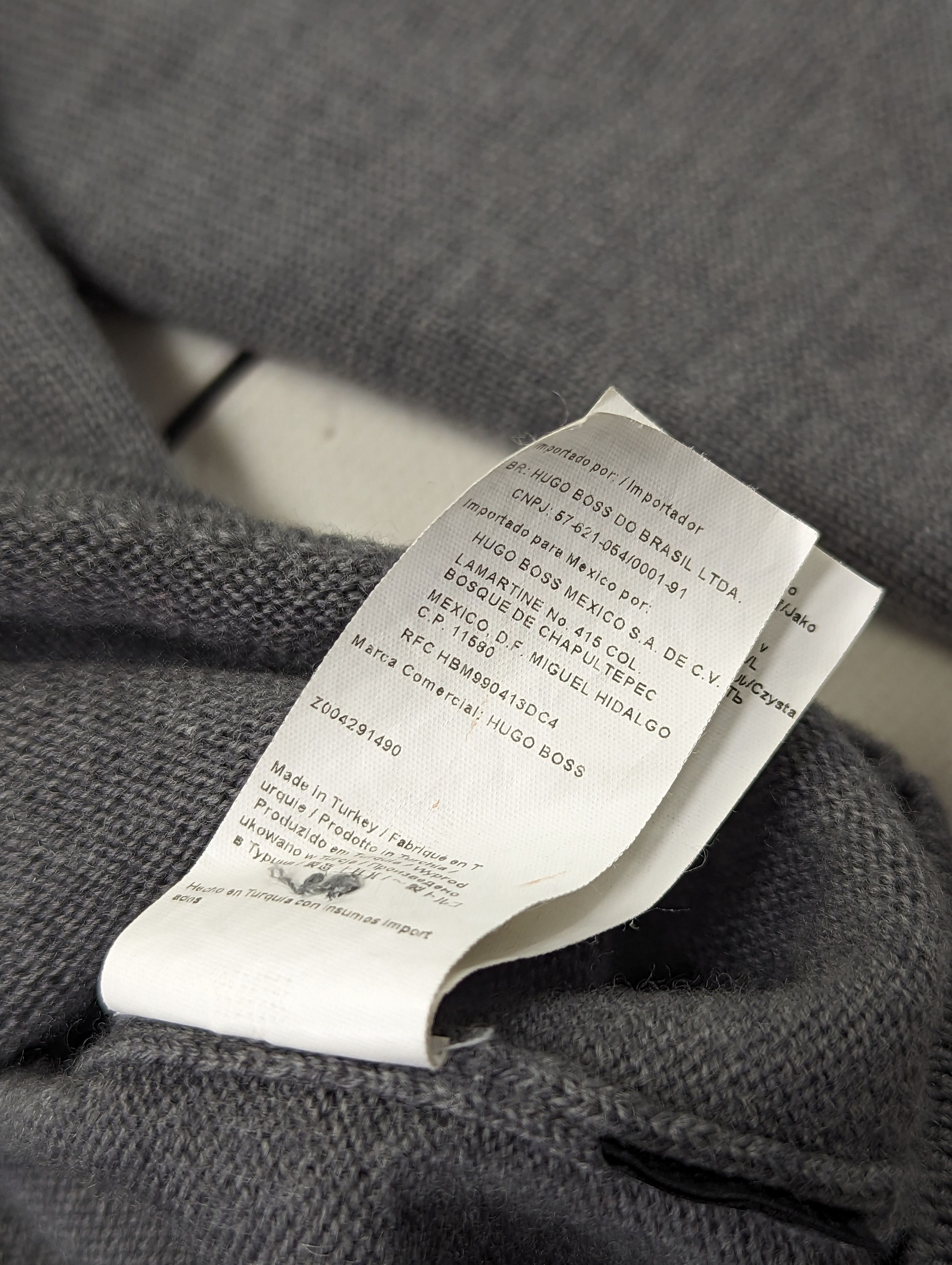 Hugo × Hugo Boss × Vintage Hugo Boss Vintage Wool Turtleneck sweater Size US M / EU 48-50 / 2 - 15 Thumbnail