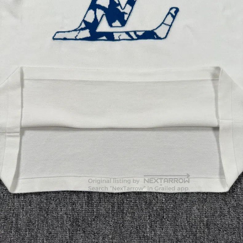 Louis Vuitton Louis Vuitton 24 White Large Logo Ice Knit Short Sleeves Size US M / EU 48-50 / 2 - 7 Thumbnail