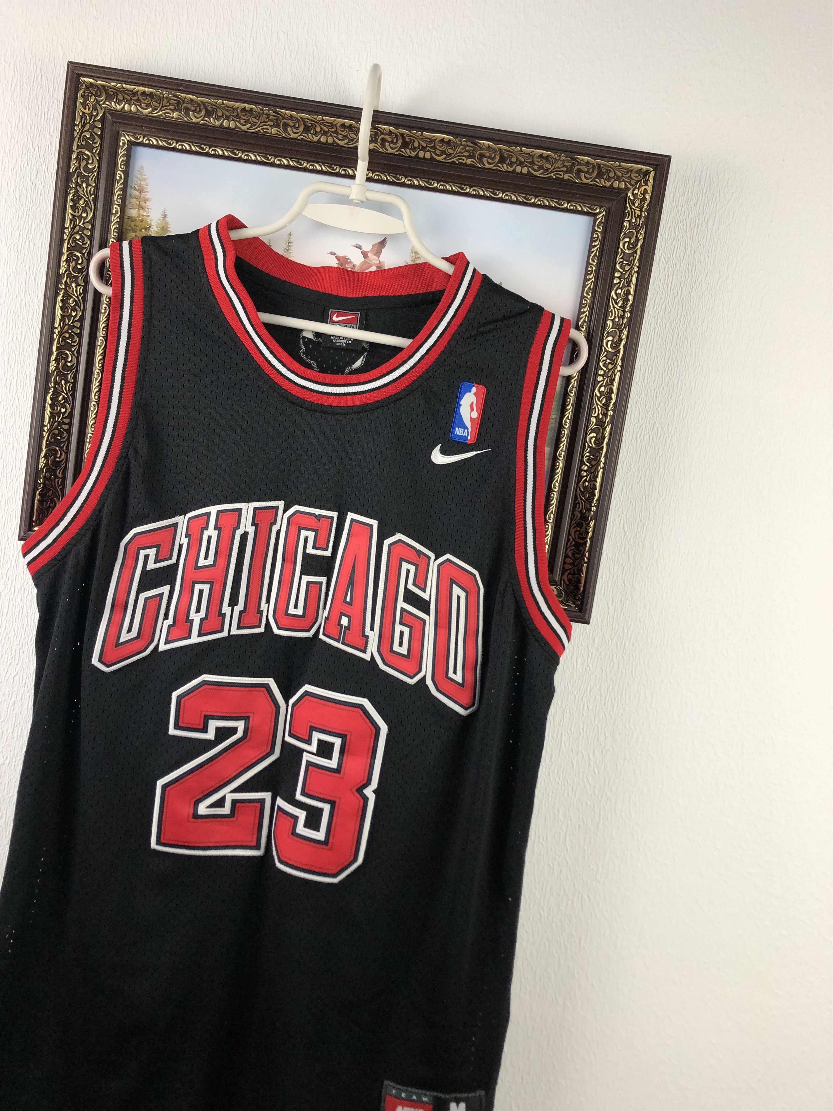 NBA Vintage Chicago Bulls Jordan NBA 23 Jersey Shirt Rare Black Size US M / EU 48-50 / 2 - 4 Thumbnail