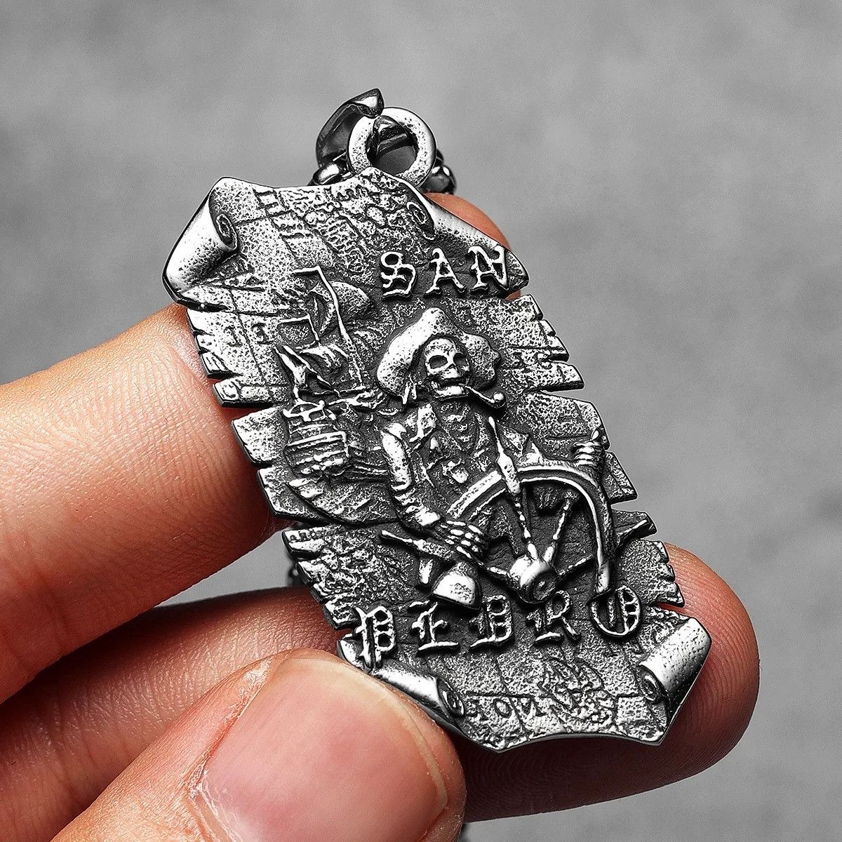 Other Pirate Captain Pendant Accessories Necklace Gifts Size ONE SIZE - 1 Thumbnail