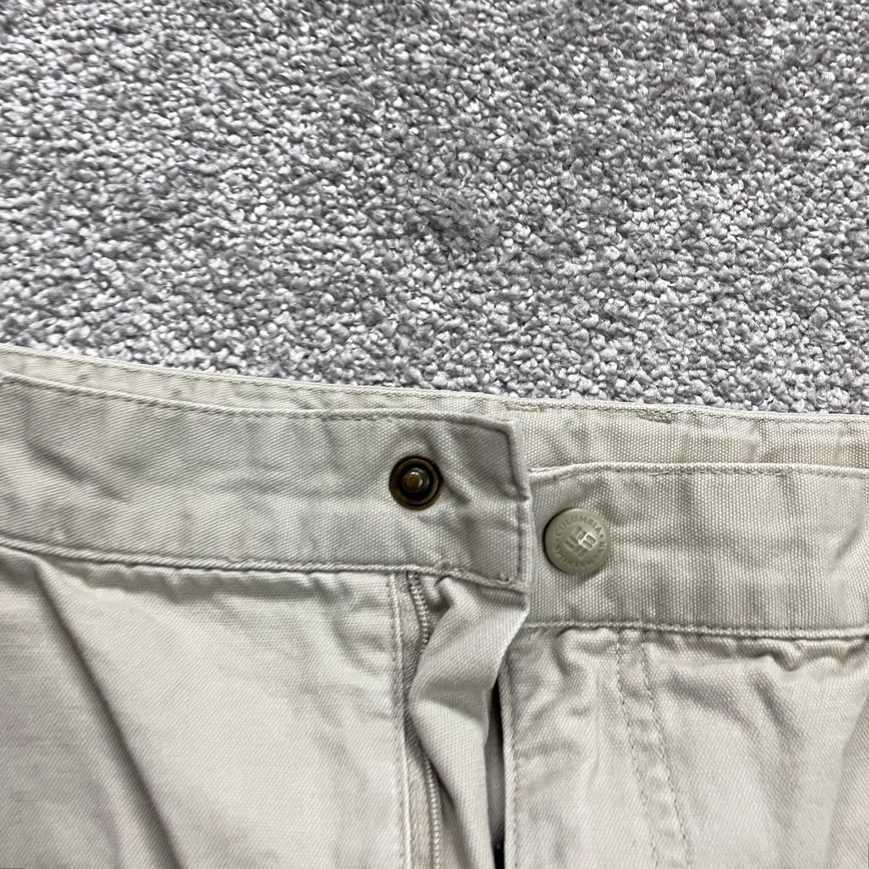 Vintage Columbia Cargo Shorts Mens 38 Beige Cotton Outdoor Fishing 38x7.5 Size US 38 / EU 54 - 4 Thumbnail