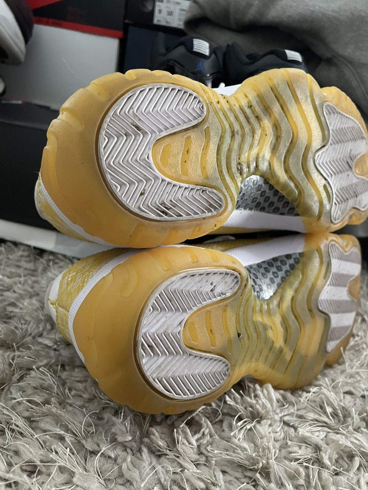 Jordan Brand Jorfan 11 Low Yellow Snake Skin Size US 8.5 / IT 38.5 - 8 Thumbnail