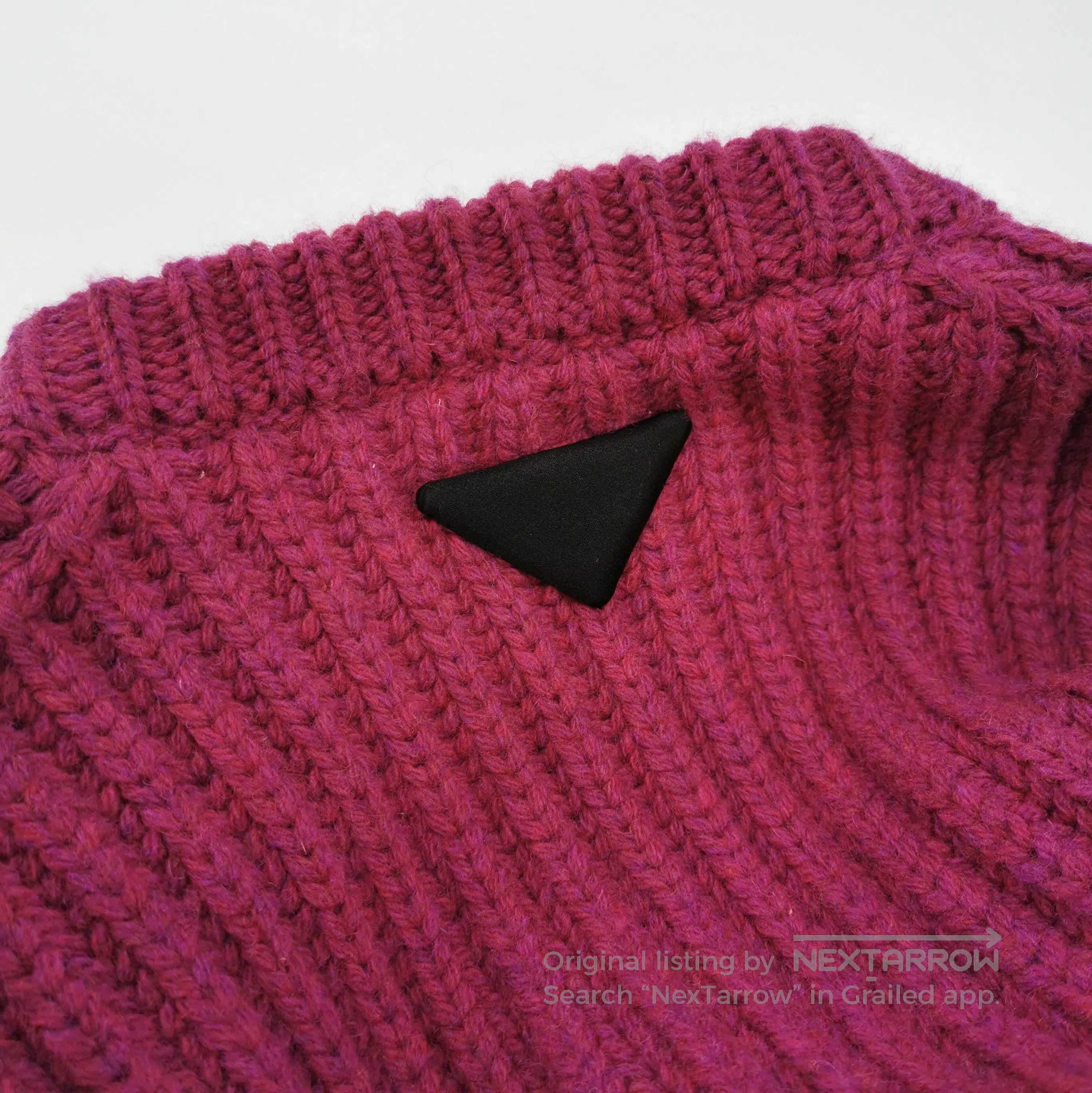Prada Prada Wool Crewneck Sweater in Bold Color . Size S / US 4 / IT 40 - 3 Thumbnail