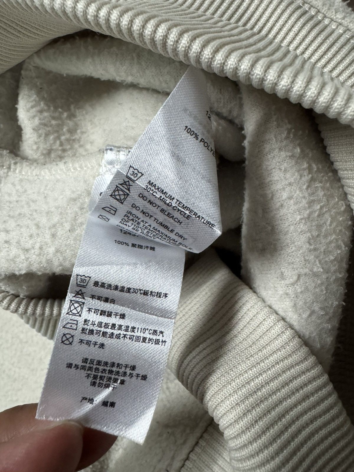 Dickies VINTAGE Y2K DICKIES SHERPA SWEATSHIRT PATCHER CREAM Size US M / EU 48-50 / 2 - 10 Thumbnail
