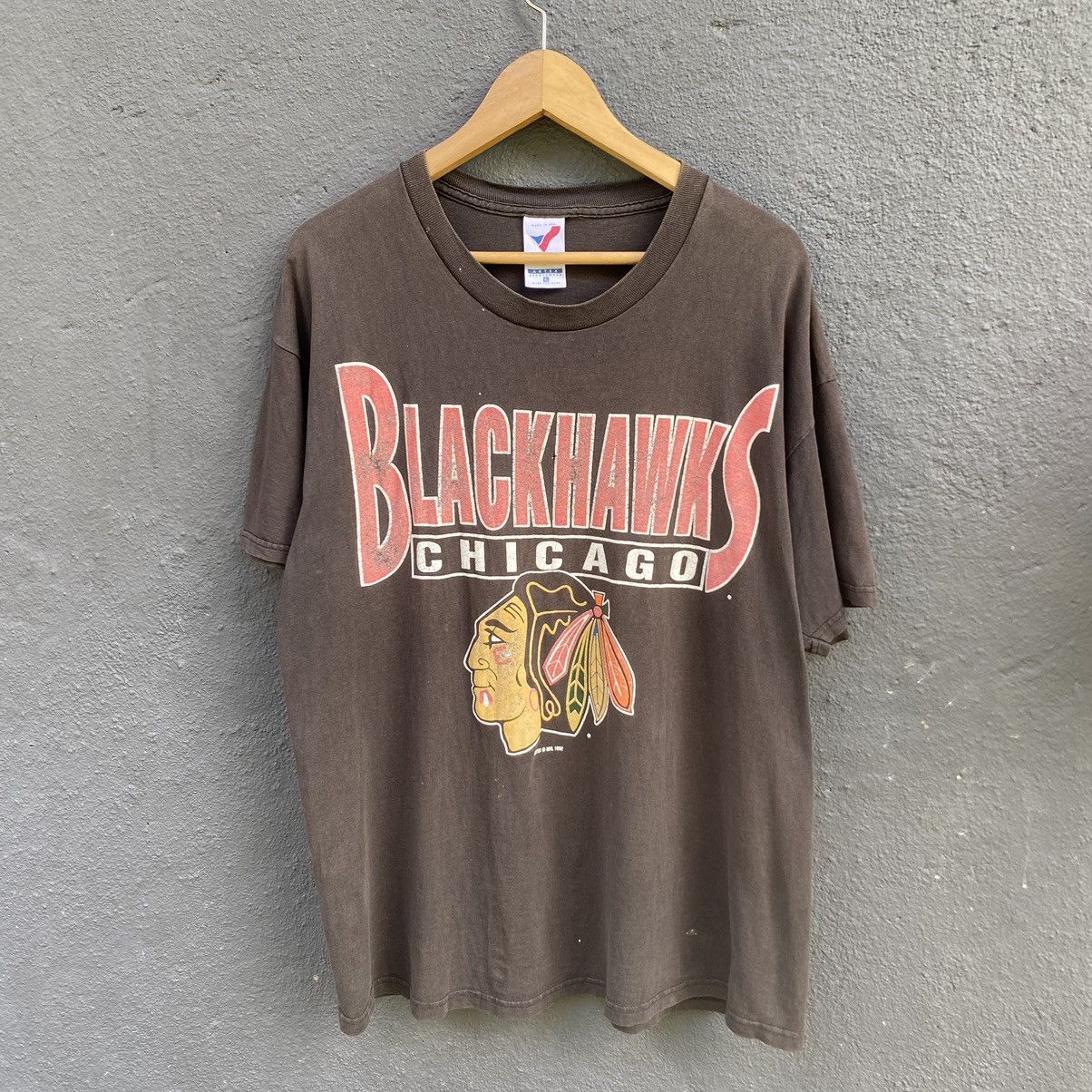 NHL Thrashed Faded Vintage 90s Blackhawks NHL ERD GRUNGE TEE Size US XL / EU 56 / 4 - 1 Thumbnail