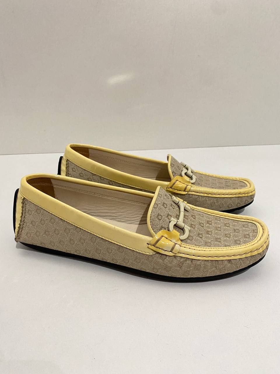 Salvatore Ferragamo Salvatore Ferragamo Gancini Logo Canvas Loafers Flats Shoes Size US 7.5 / IT 37.5 - 3 Thumbnail