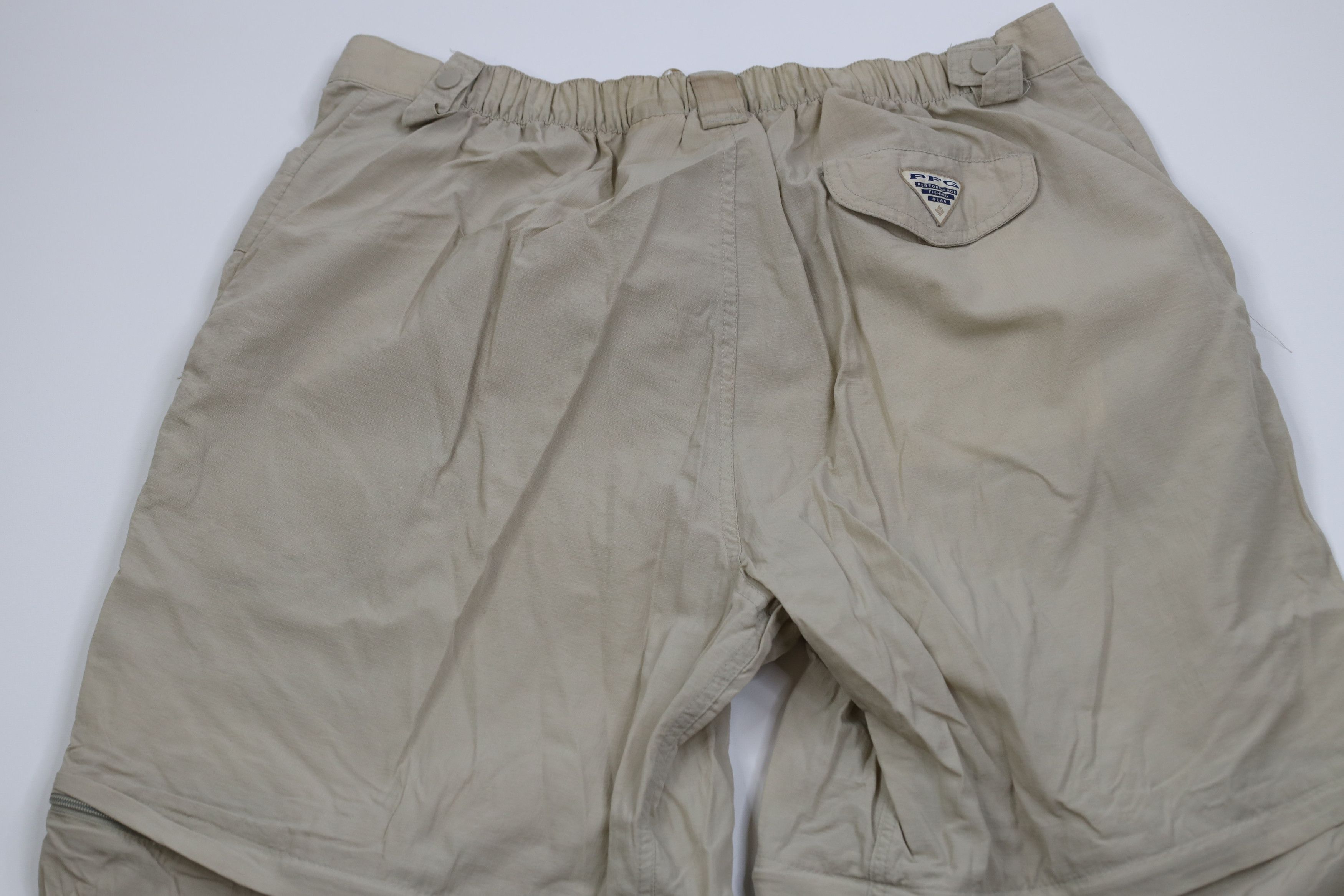 Columbia Vintage Columbia Wide Leg Convertible Cargo Pants Size US 38 / EU 54 - 11 Thumbnail