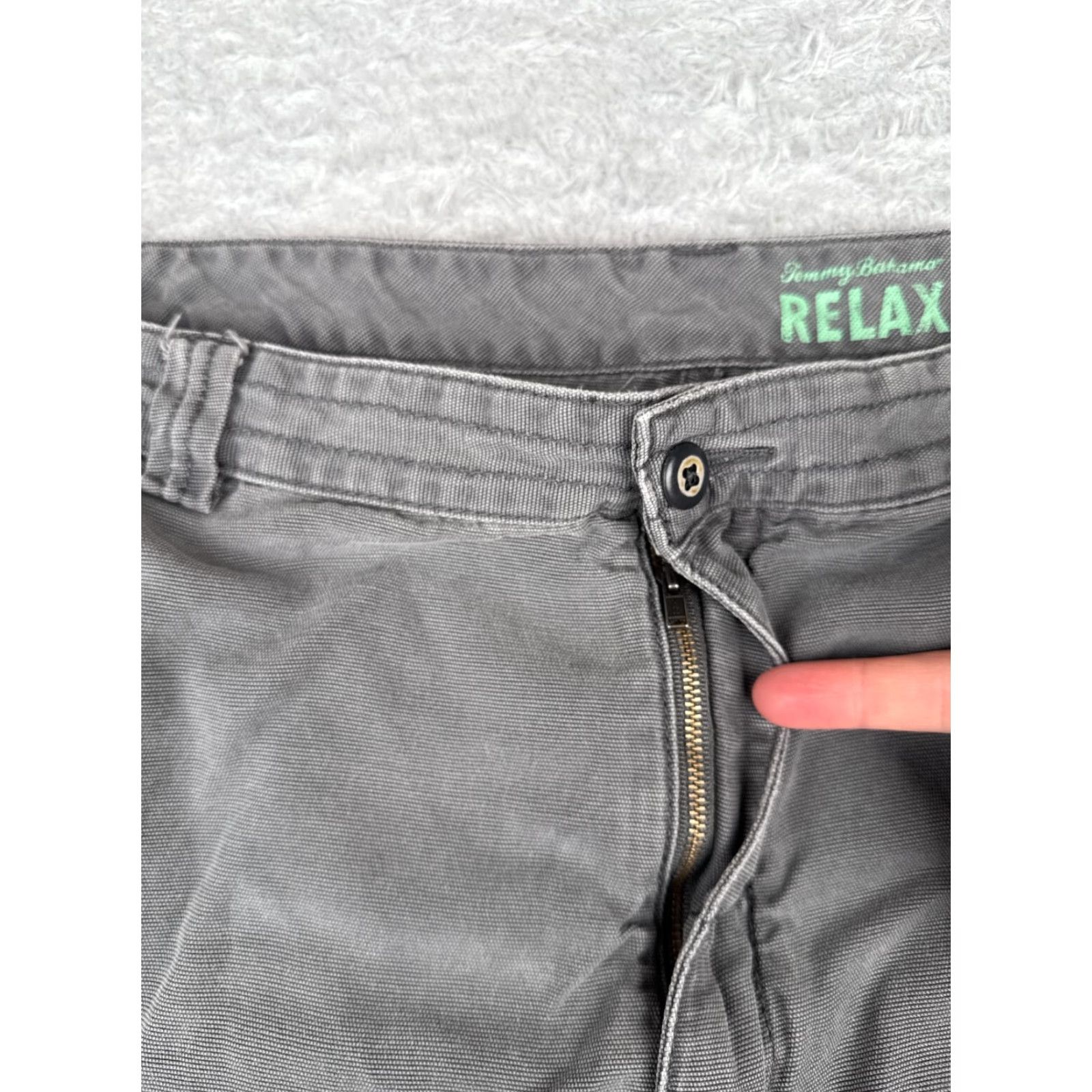 Tommy Bahama Tommy Bahama Shorts Men 40 Gray Cargo Beach Resort 40x10 Tencel Cotton Blend Mens Size US 40 / EU 56 - 6 Thumbnail
