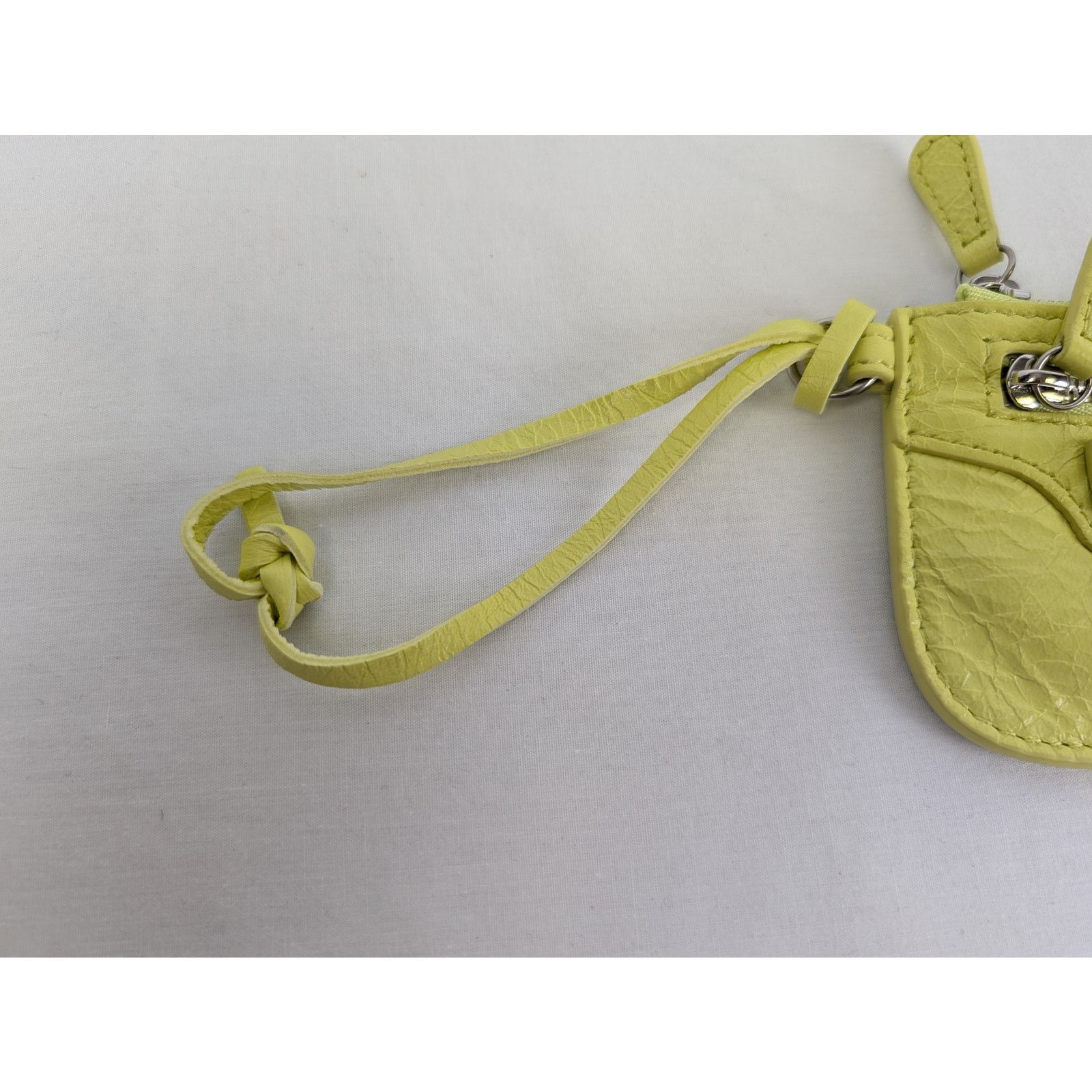 Balenciaga o1rshd1 Q:2 /Size:OS/ Arena Lamb LE Cagole Coin Purse Wallet Size ONE SIZE - 4 Thumbnail