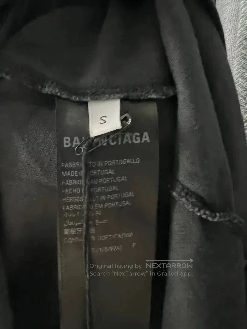 Balenciaga Balenciaga Flame Logo Distressed Tee S. Size US S / EU 44-46 / 1 - 4 Thumbnail