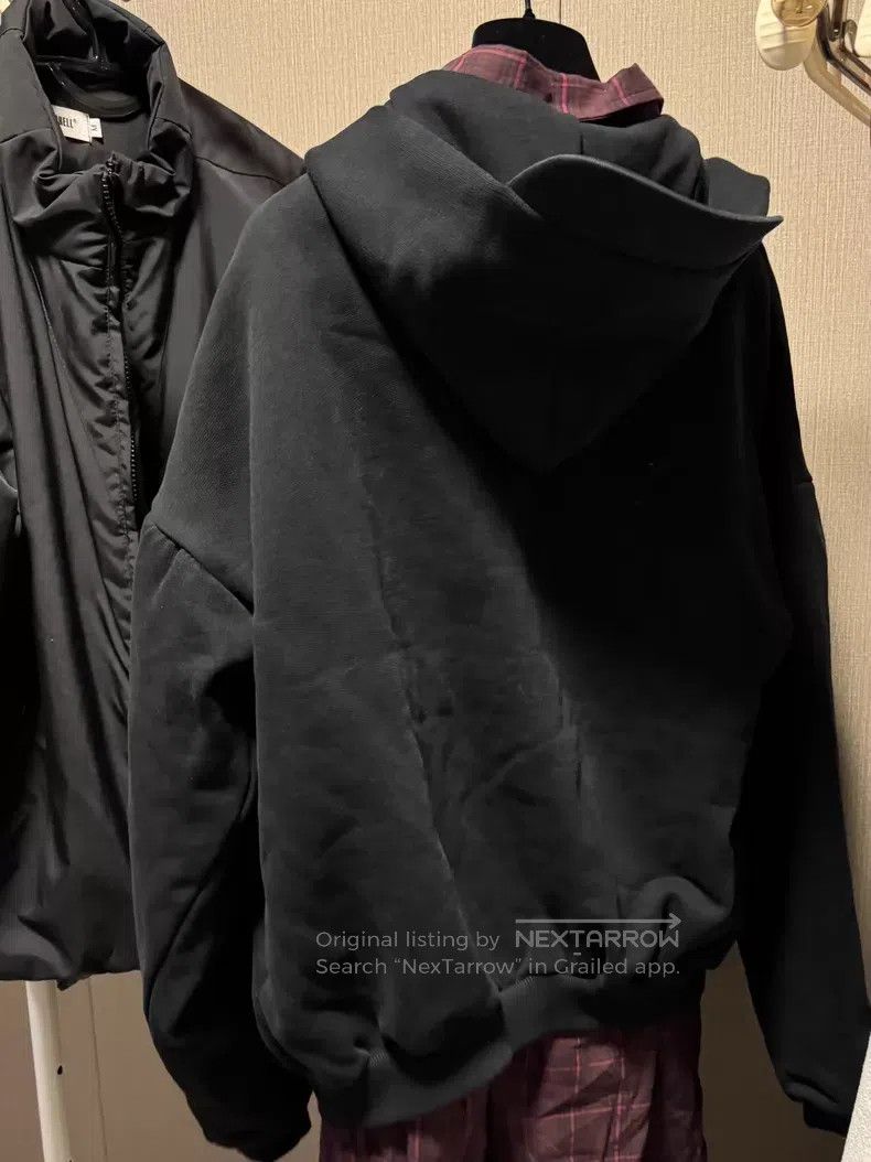 Balenciaga Balenciaga Fake Two-Piece Jacket Sweatshirt Size US S / EU 44-46 / 1 - 2 Thumbnail