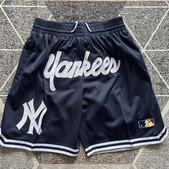 NBA XL New York Yankees Short MLB Pocket Short Size US 36 / EU 52 - 1 Thumbnail