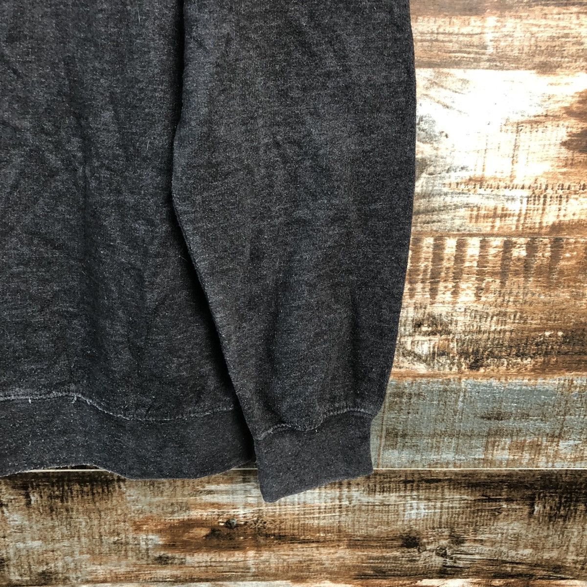 Japanese Brand Obey vintage Grey faded Sweatshirt #A2518 Size US M / EU 48-50 / 2 - 17 Thumbnail