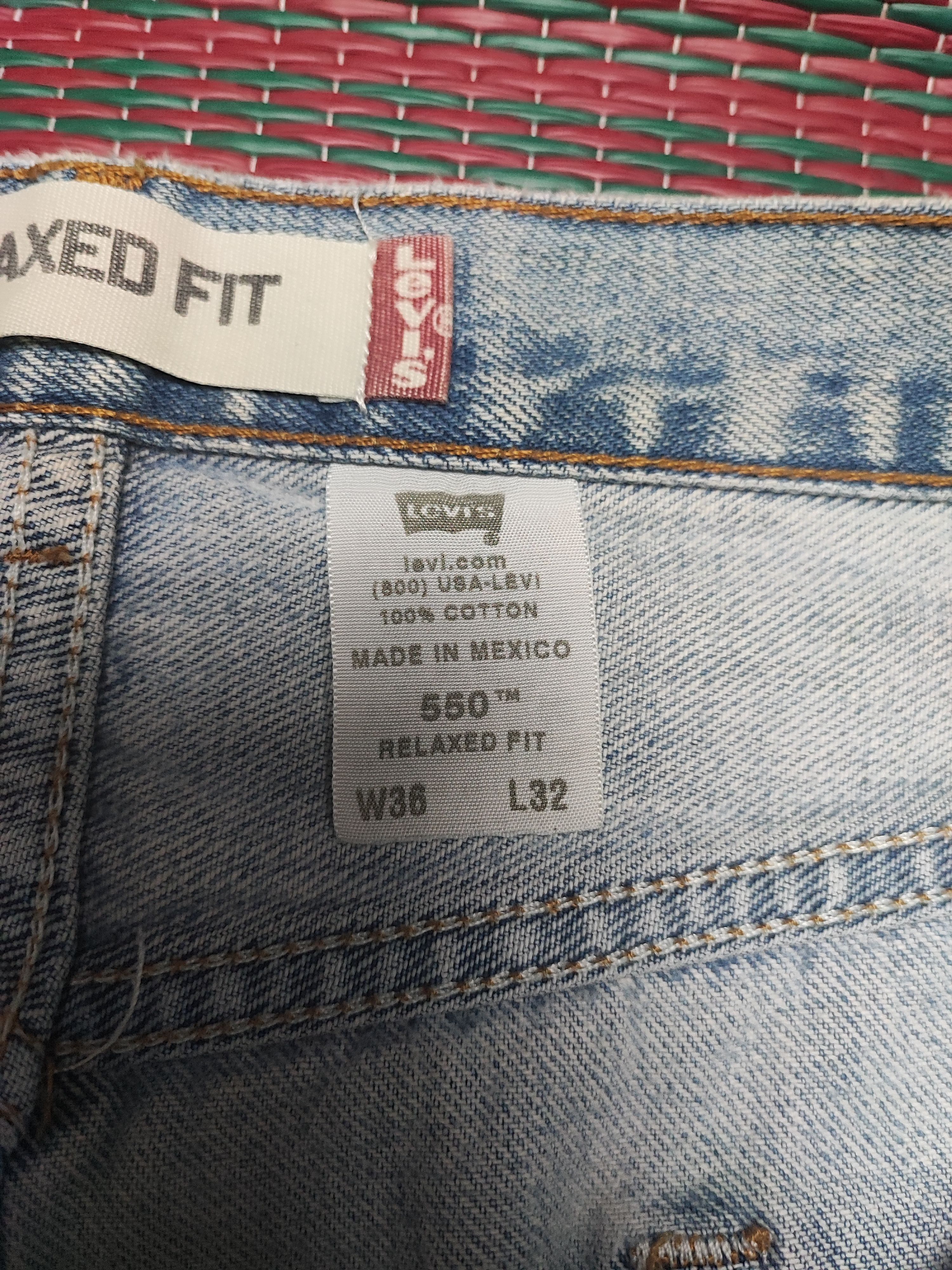 Levi's × Levi's Vintage Clothing × Vintage Vintage levis 550 Painted Jeans Relaxed Fit Size US 35 - 10 Thumbnail
