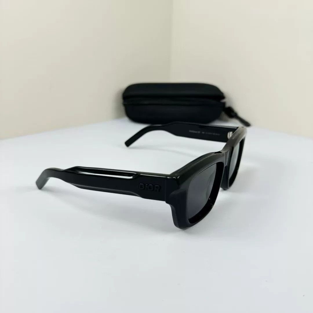 Dior Dior New Letter Sunglasses Size ONE SIZE - 1 Thumbnail