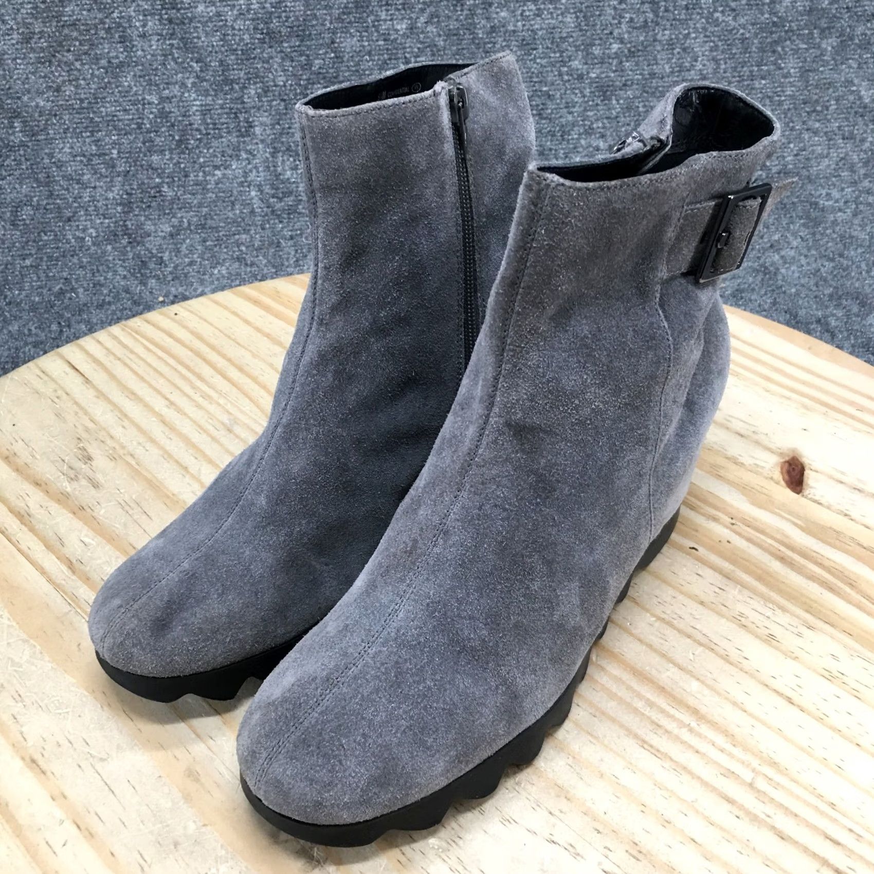 Vintage Aerosoles Boots Womens 9.5 M Confidential Bootie Gray Leather Casual Wedge Heels Boots Size US 10 / IT 40 - 6 Thumbnail