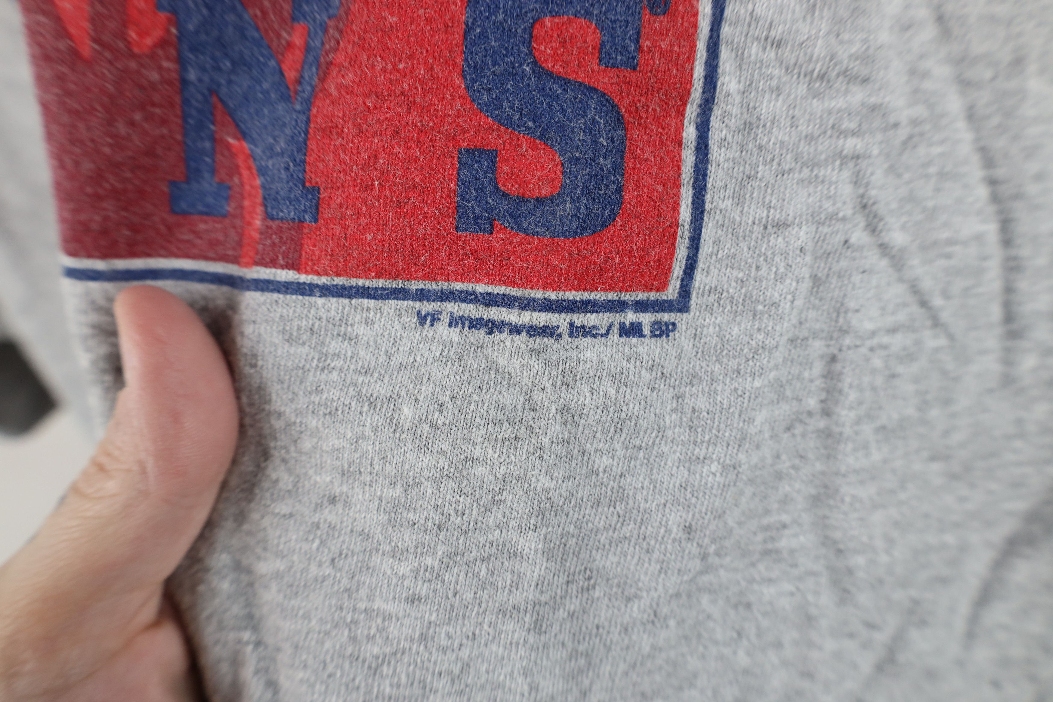 Vintage Vintage Y2K Chief Wahoo Cleveland Indians Baseball T-Shirt Size US XL / EU 56 / 4 - 6 Thumbnail