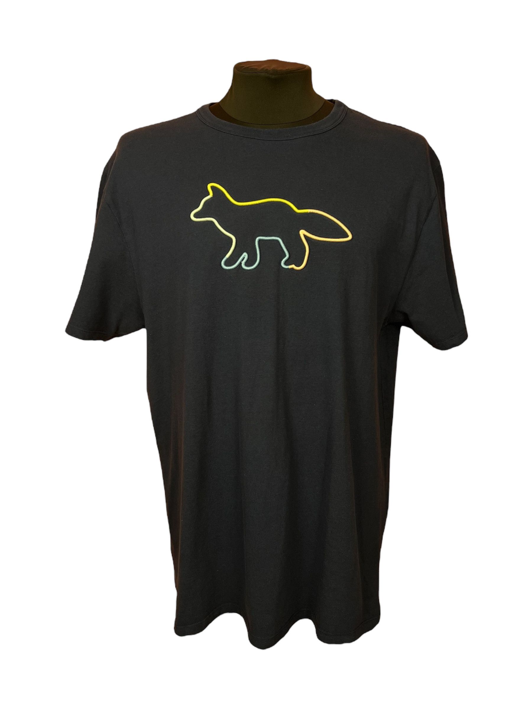 Maison Kitsune Maison Kitsune logo shirt tee designer Size US XXL / EU 58 / 5 - 1 Thumbnail